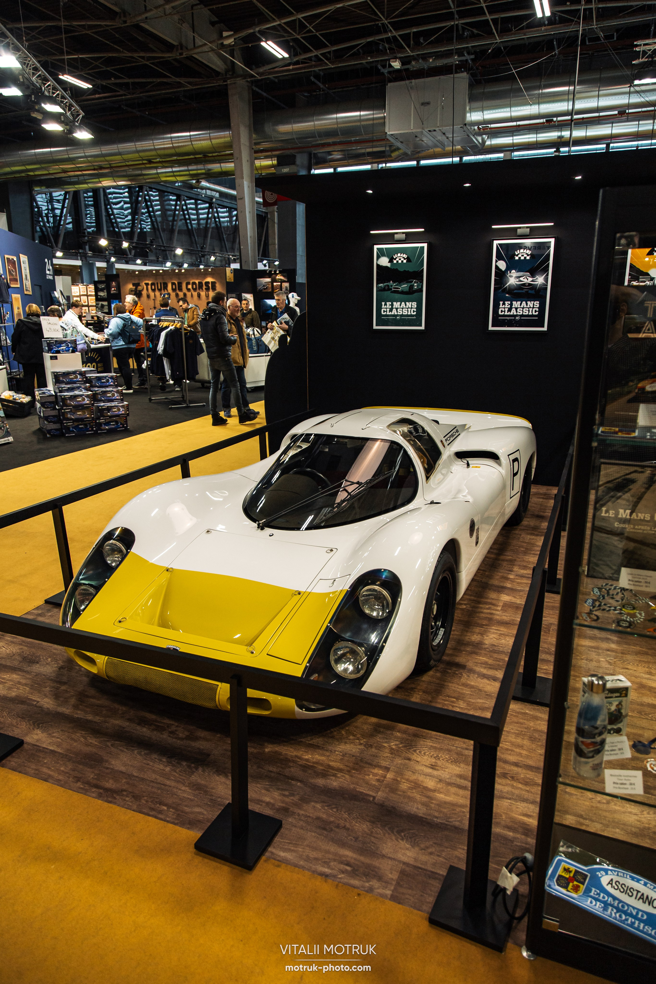 Retromobile 2023. Photographer in Paris — Vitalii Motruk