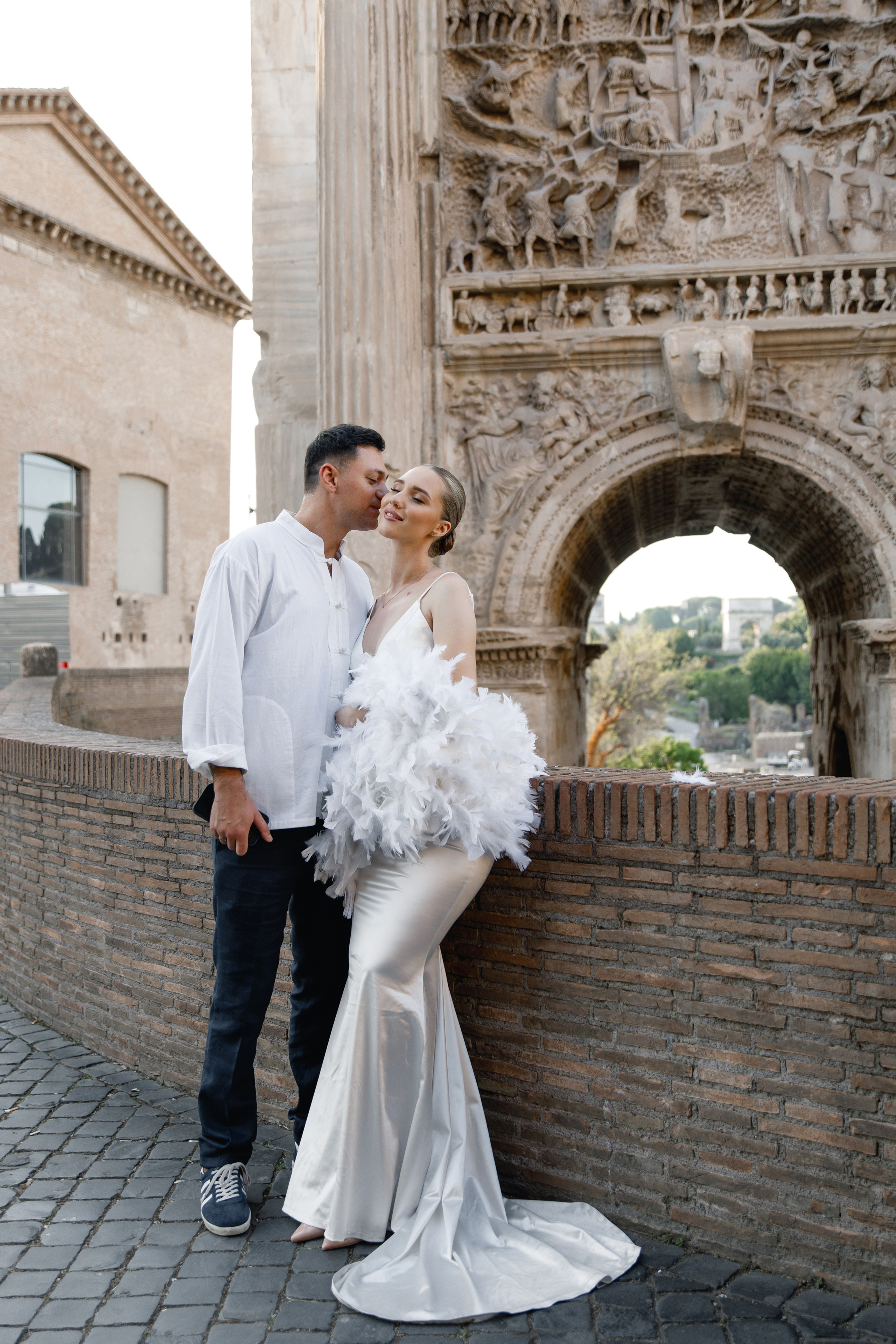 Elopement in Rome. Wedding Photographer Rome Tuscany Como Sicily Puglia Amalfy Italy- Oksana Savenchuk