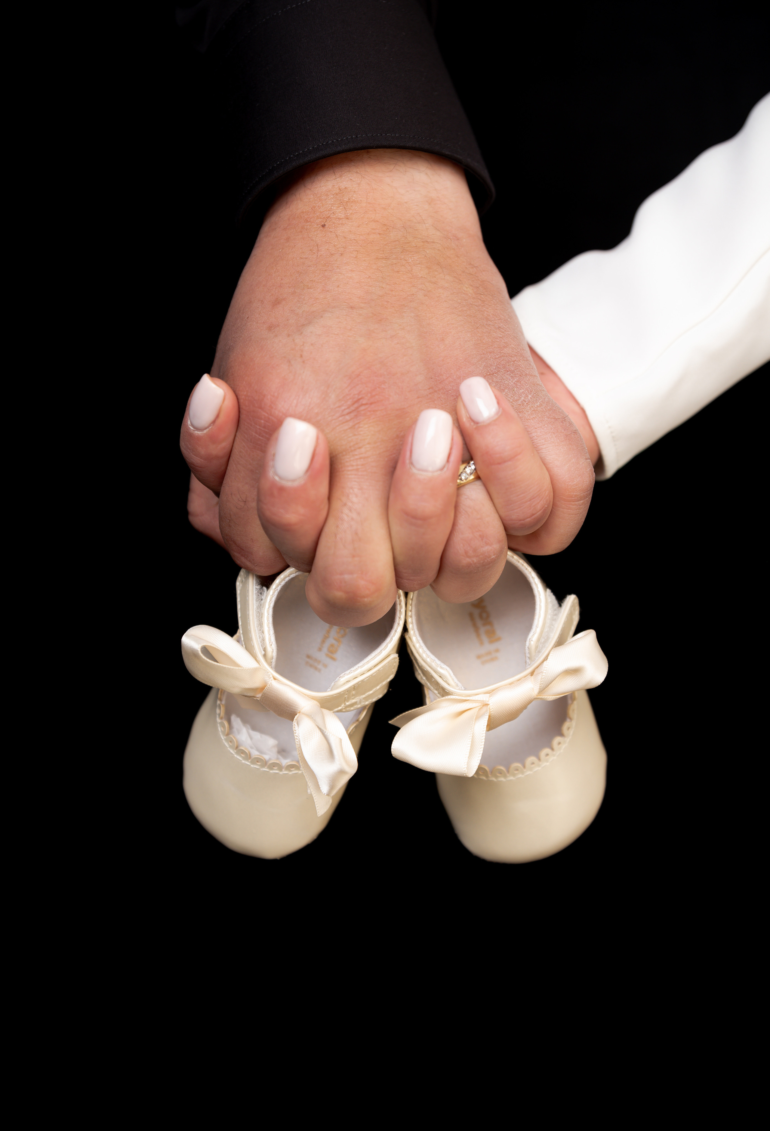 Pregnancy Photoshoot. Professional Photograher, Antwerpen/Belgium