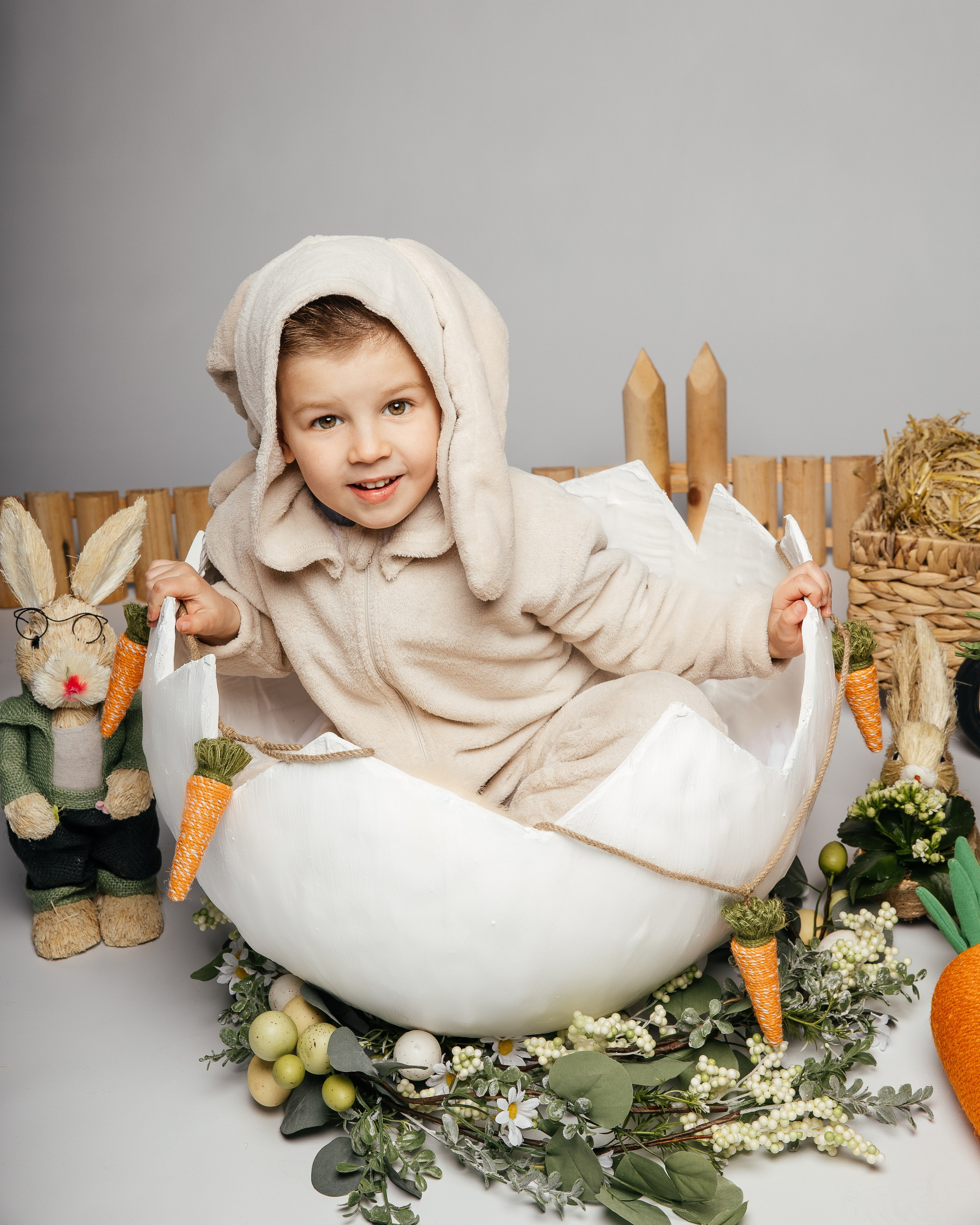 Easter Photoshoot. Https://valphoto.wfolio.pro/