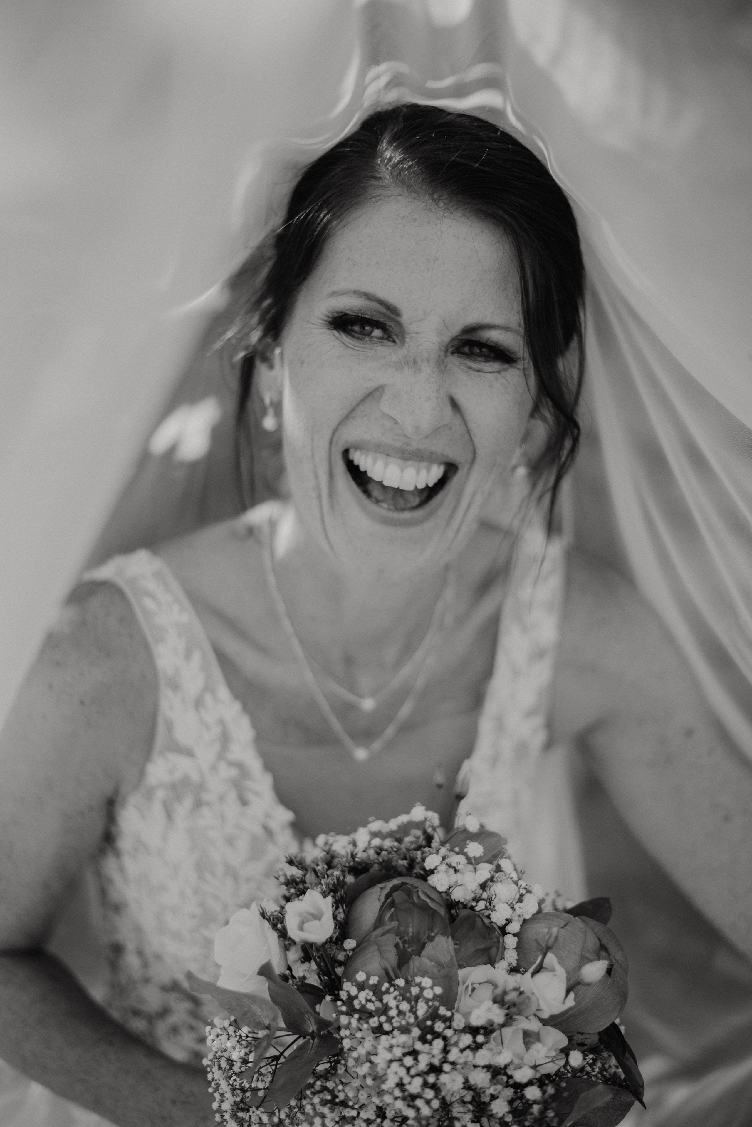 Rustic wedding. Svatba v rustikálním stylu poblíž Brna. Lifestyle, wedding and family photographer