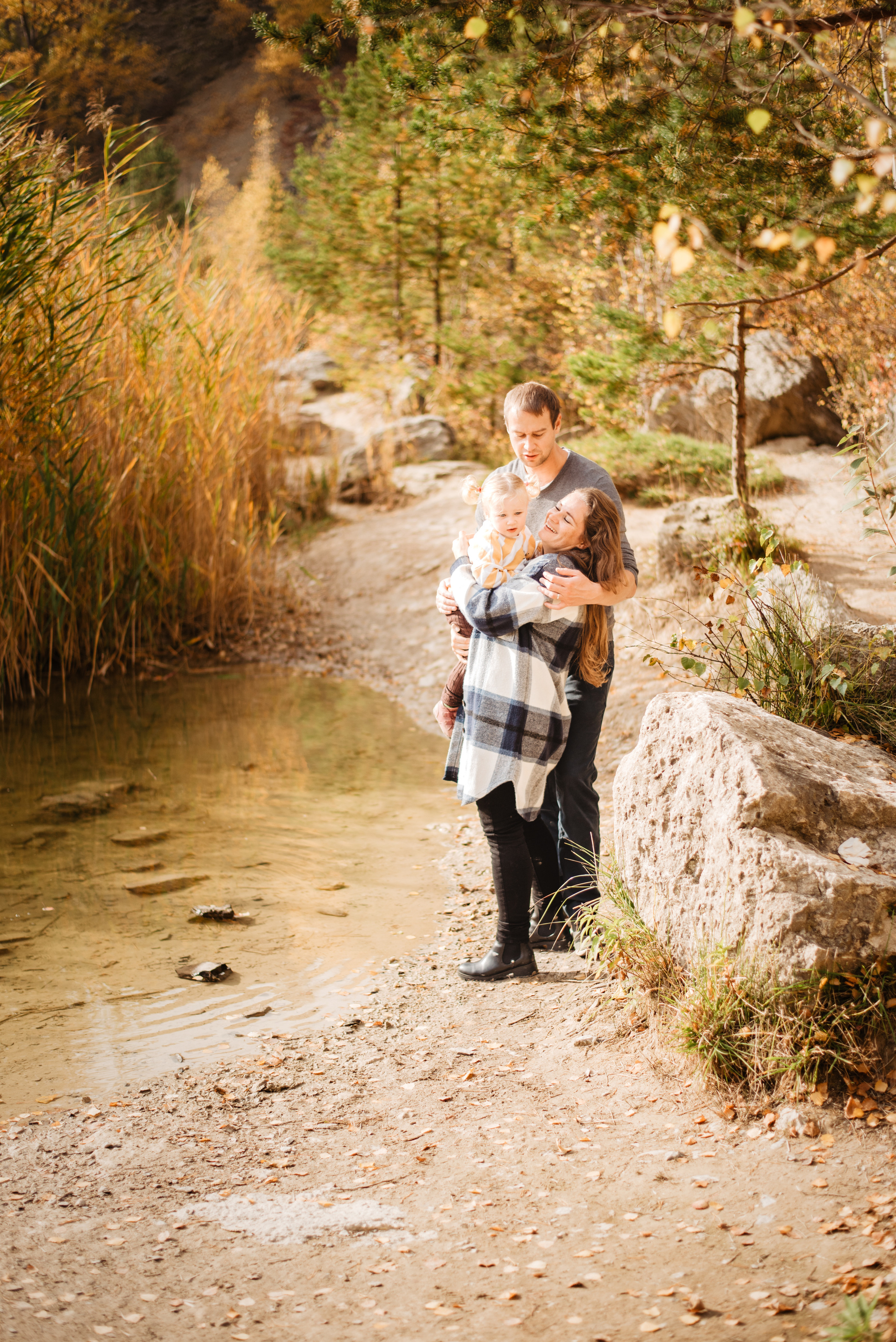 Luke, Niki, Naty. Lifestyle, wedding and family photographer