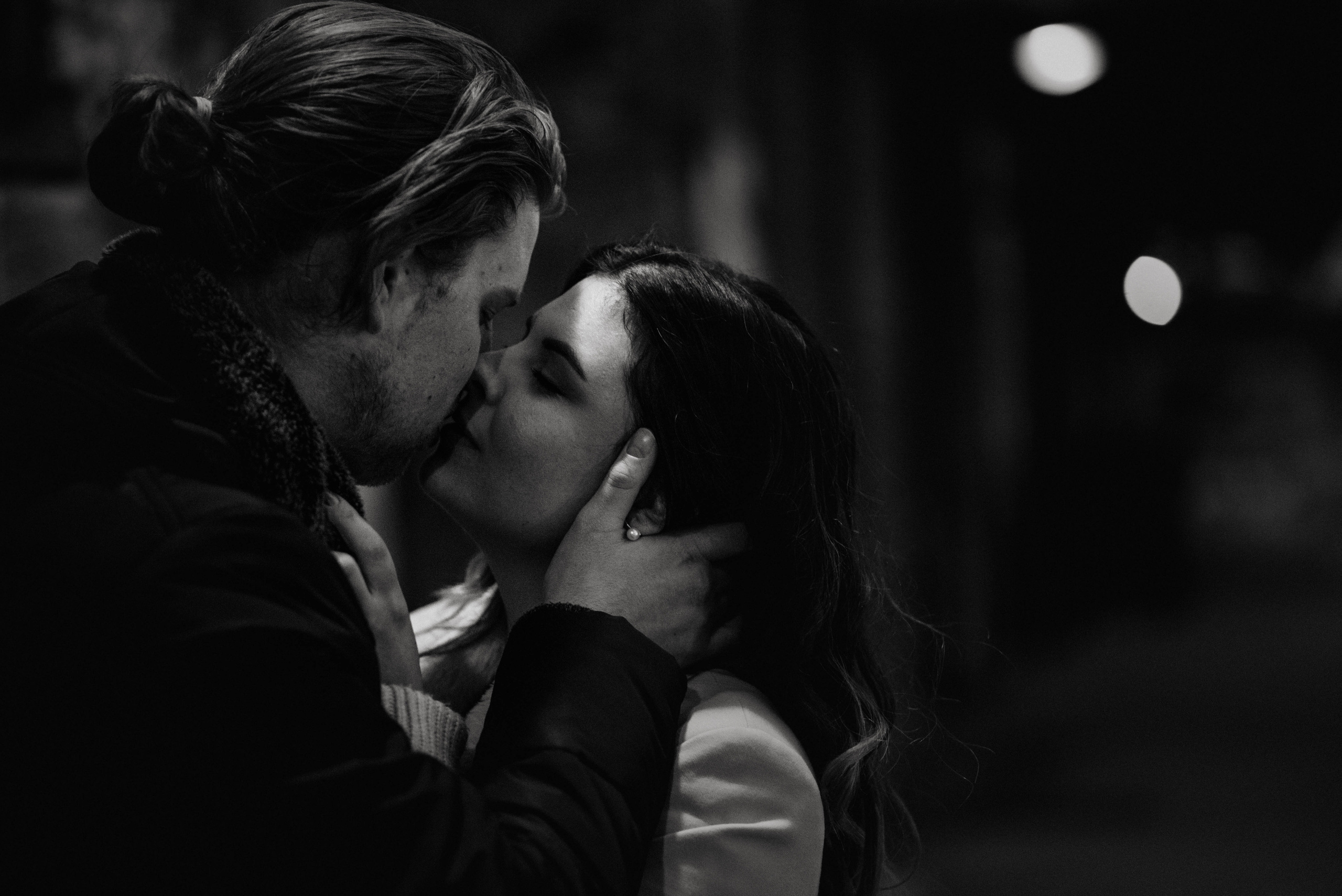 Veronika Jirková Lisbon photographer. Lifestyle, wedding and family photographer