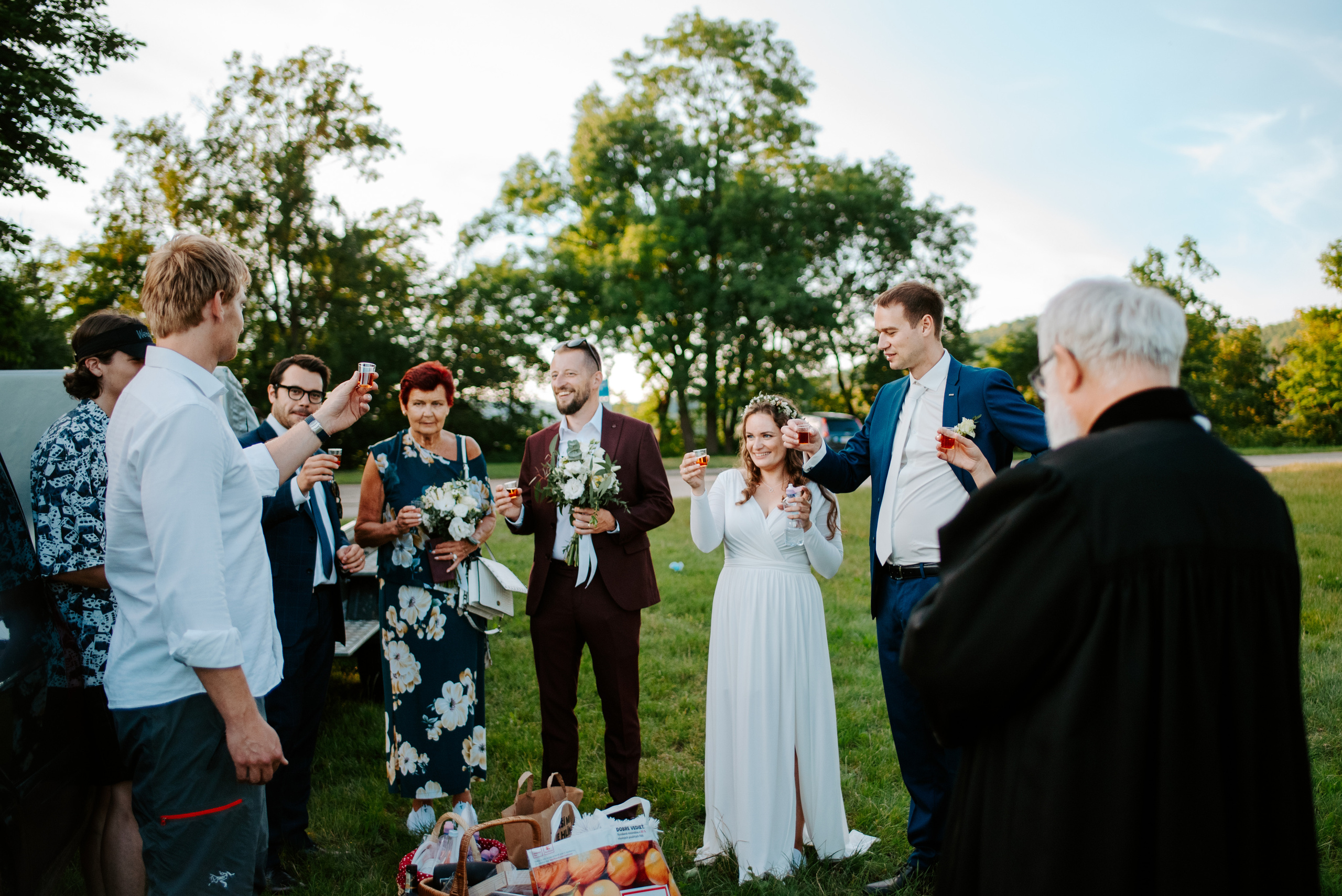 Wedding in the hot air balloon. Lifestyle, wedding and family photographer