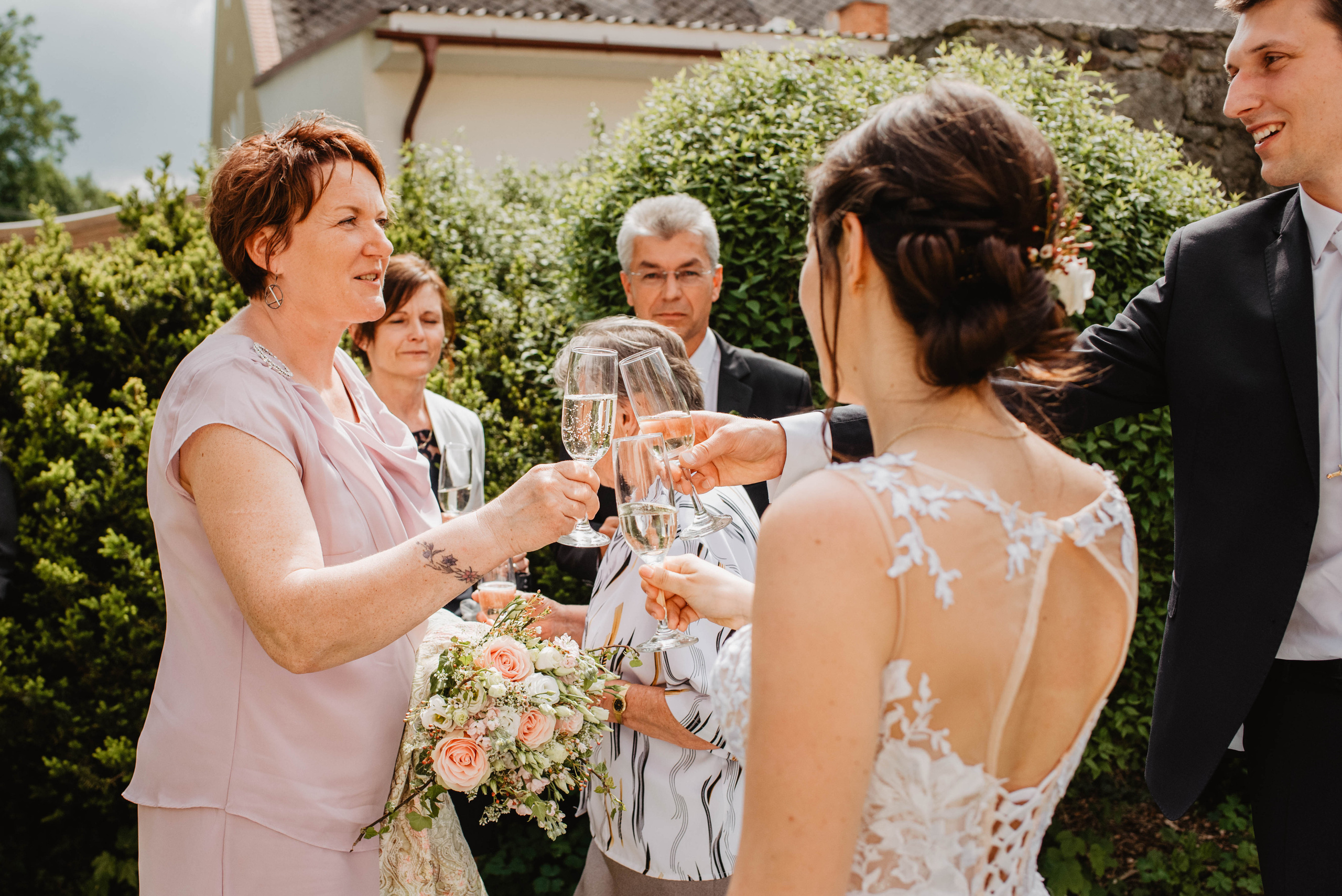 Svatba na hradě na Šumavě. Šumava. Velhartice. Lifestyle, wedding and family photographer