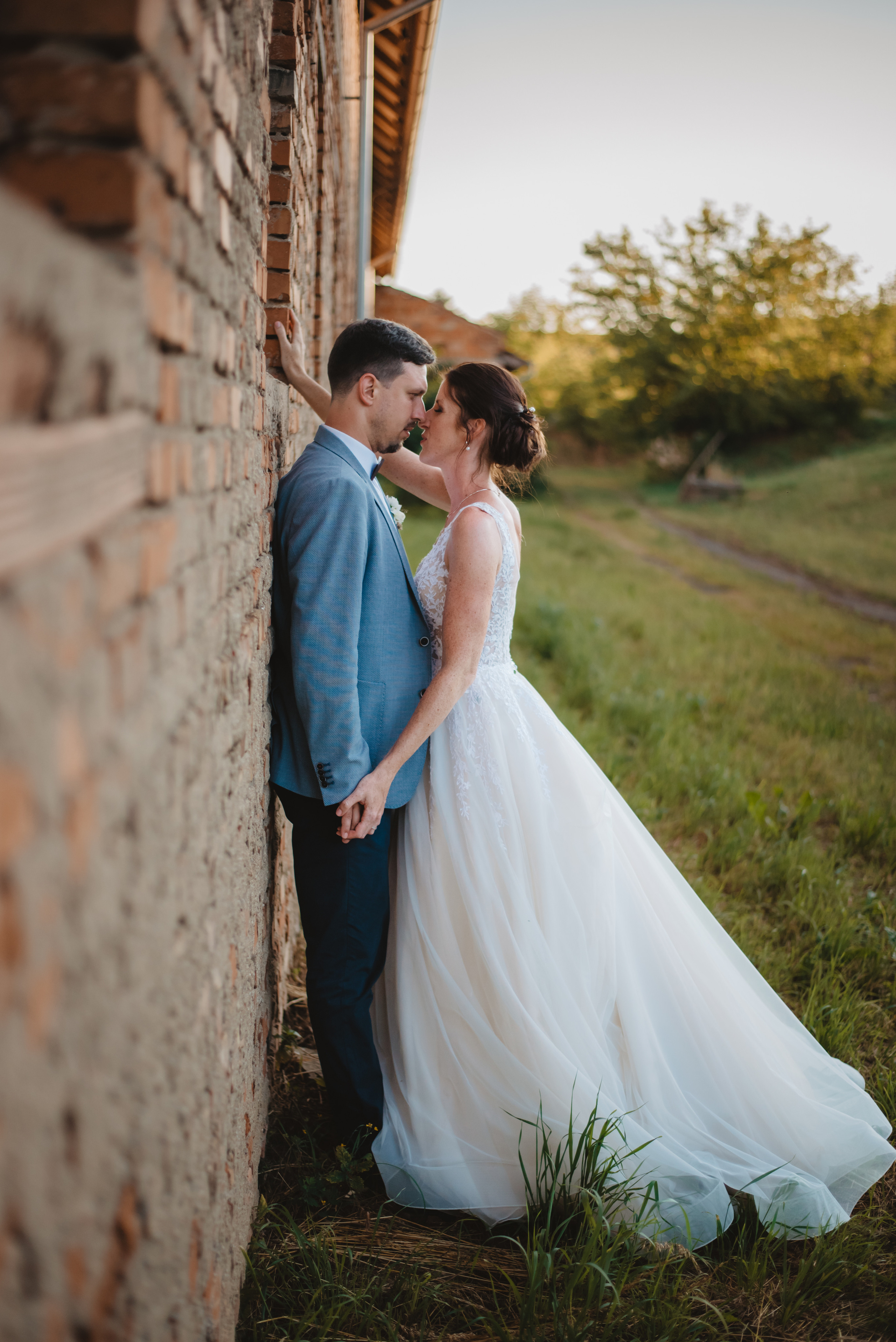 Rustic wedding. Svatba v rustikálním stylu poblíž Brna. Lifestyle, wedding and family photographer