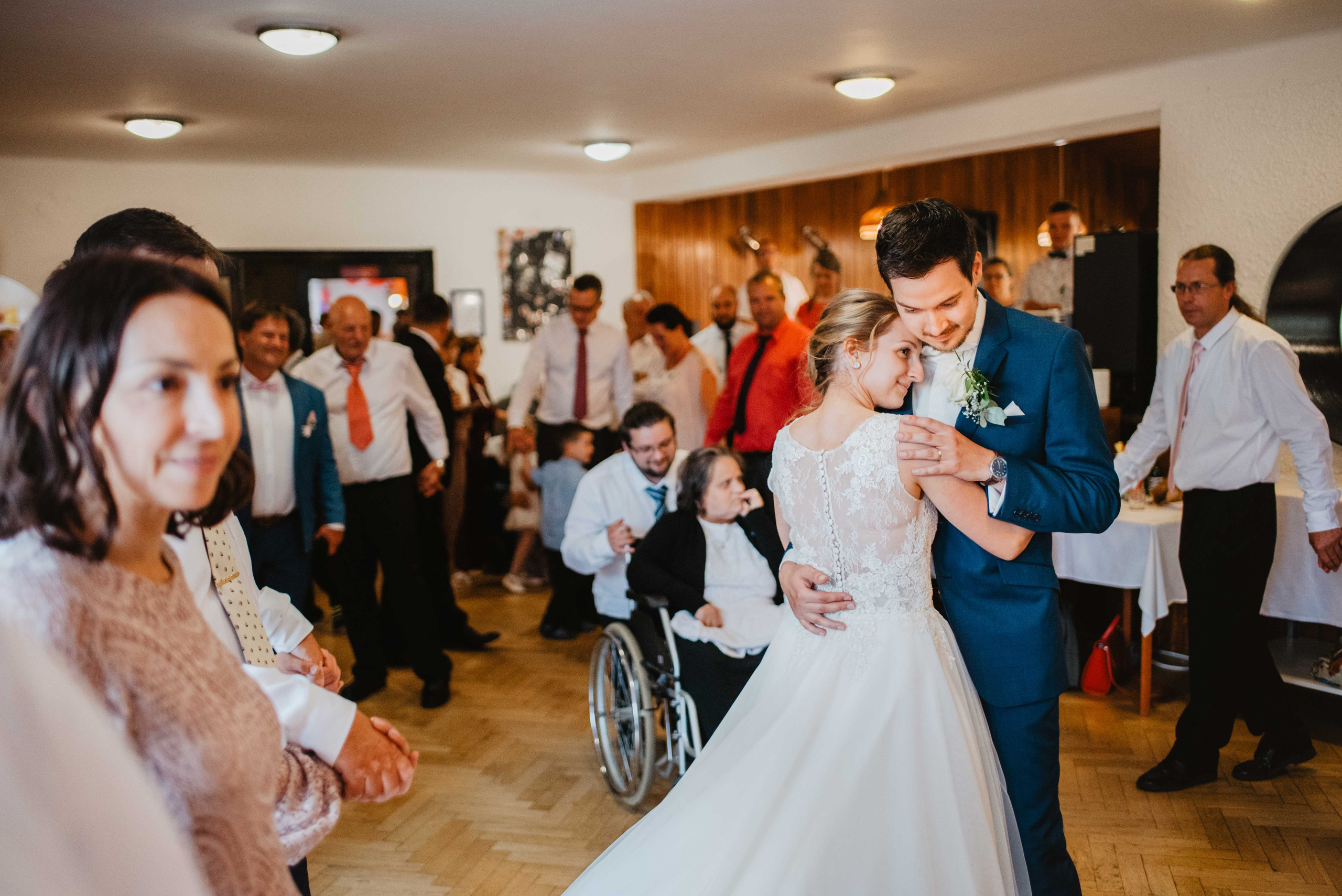 Svatba v kostele v Rýmařově. Bruntál. Lifestyle, wedding and family photographer