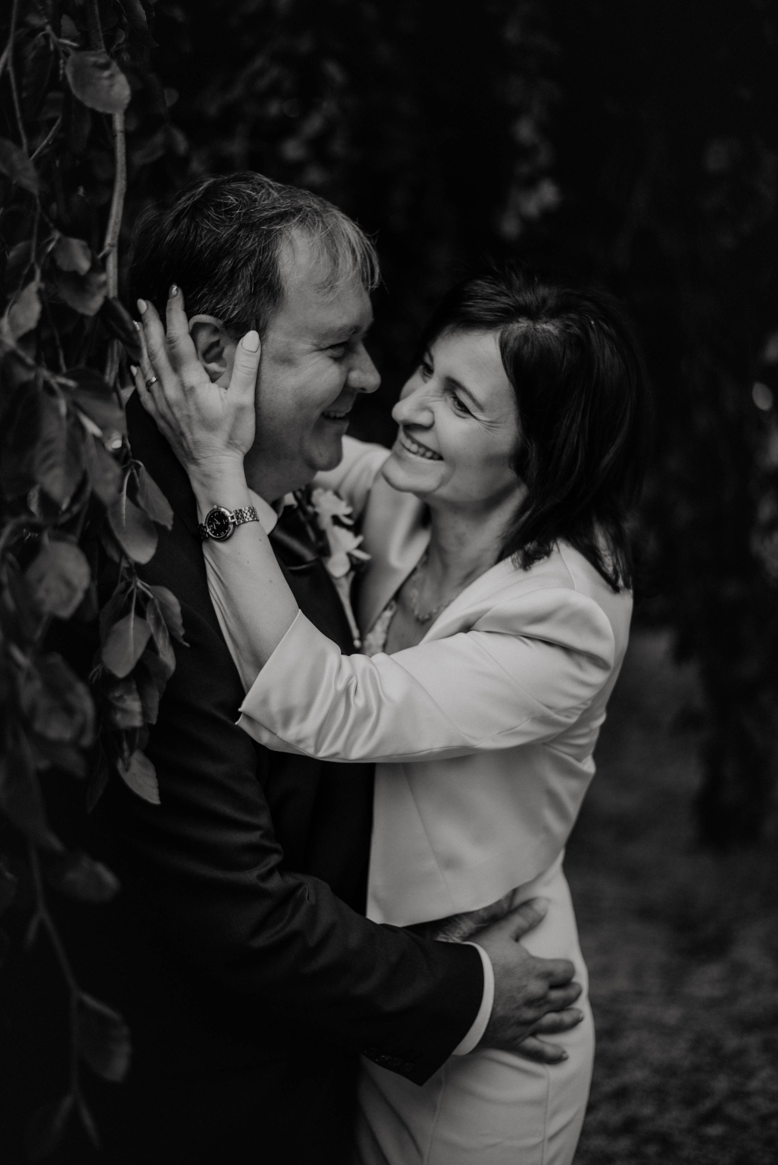 Svatba na zámku ve Slavkově u Brna. Lifestyle, wedding and family photographer