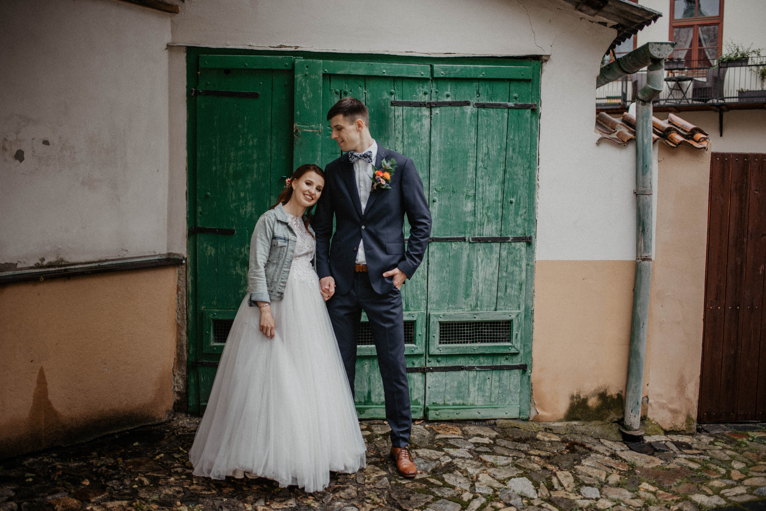 Svatba v Táboře v parku. Lifestyle, wedding and family photographer