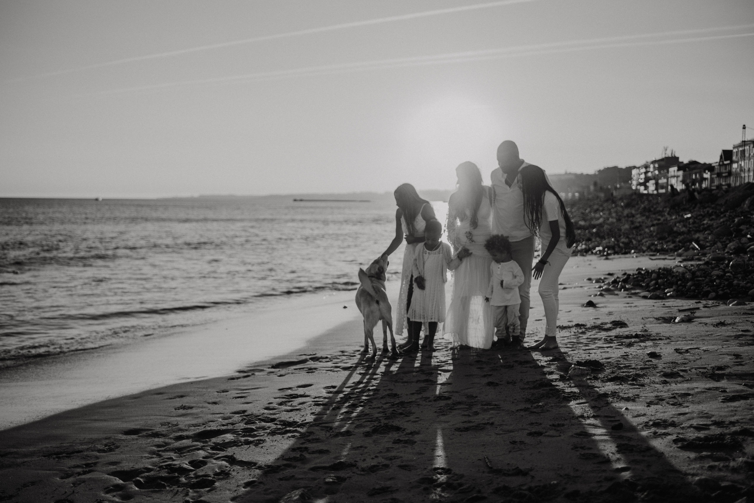 Family photographer based in Lisbon. Lifestyle, wedding and family photographer