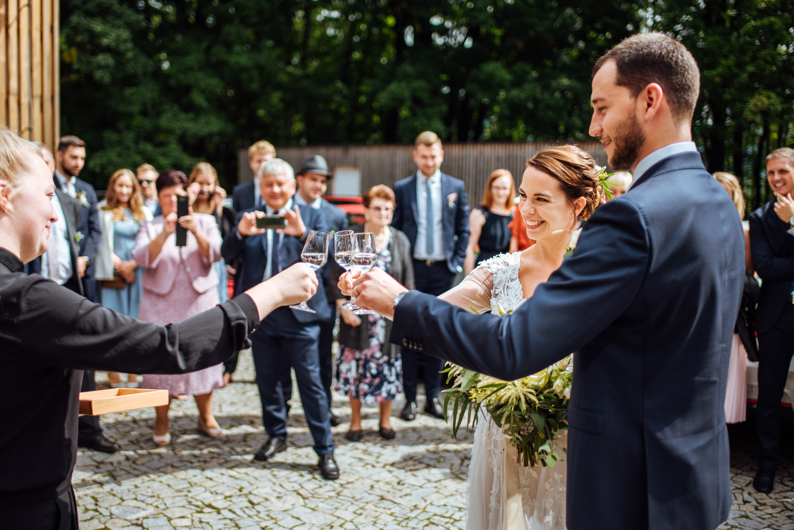 Svatba v Beskydech. Hotel Rekovice. Lifestyle, wedding and family photographer