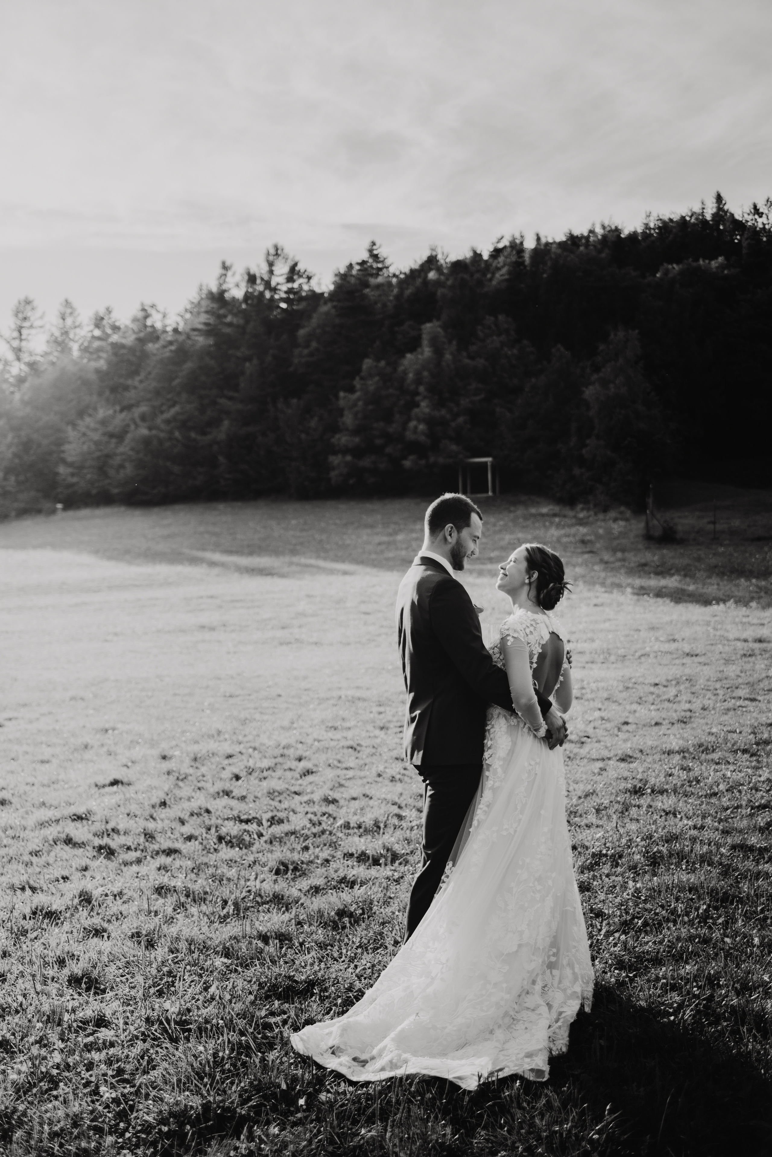 Svatba v Beskydech. Hotel Rekovice. Lifestyle, wedding and family photographer