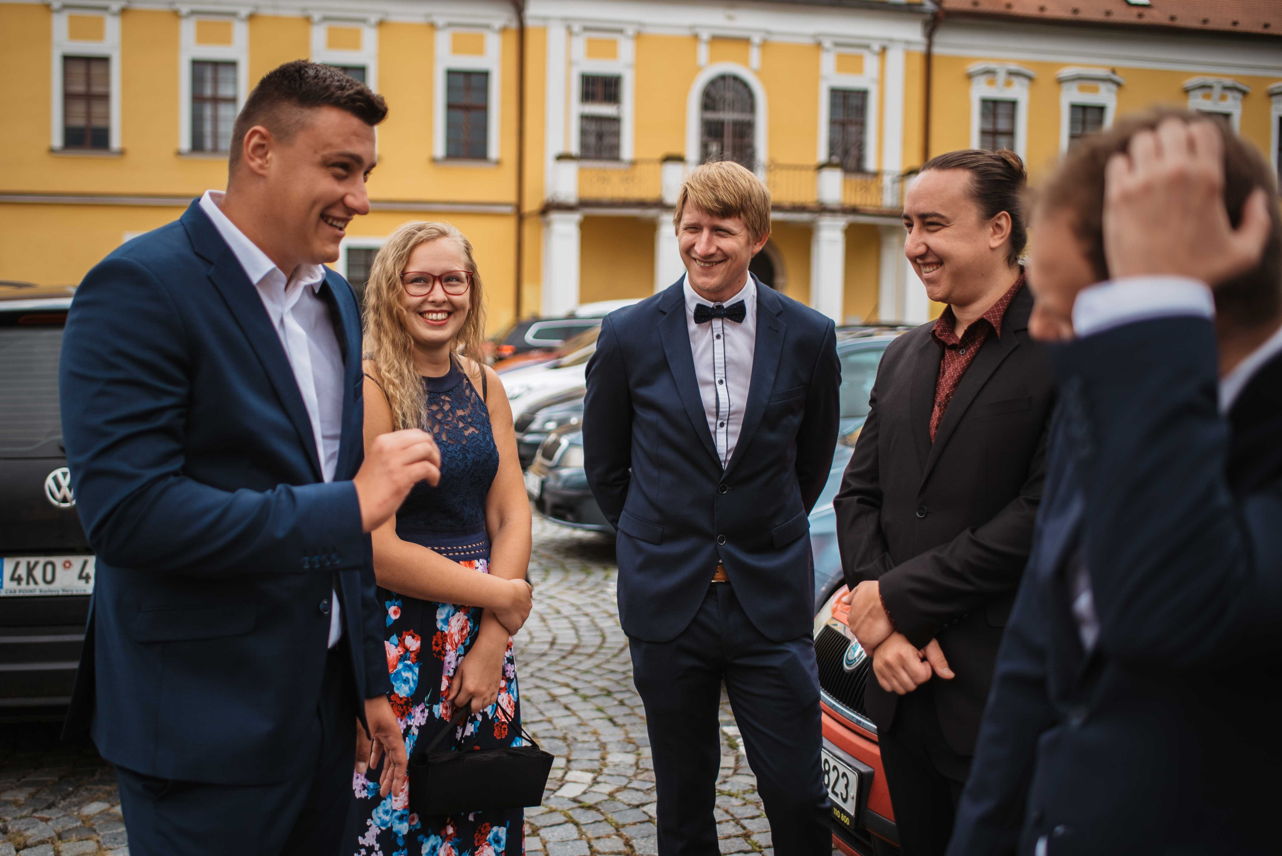 Svatba v centru Brna na Zelném trhu. Lifestyle, wedding and family photographer