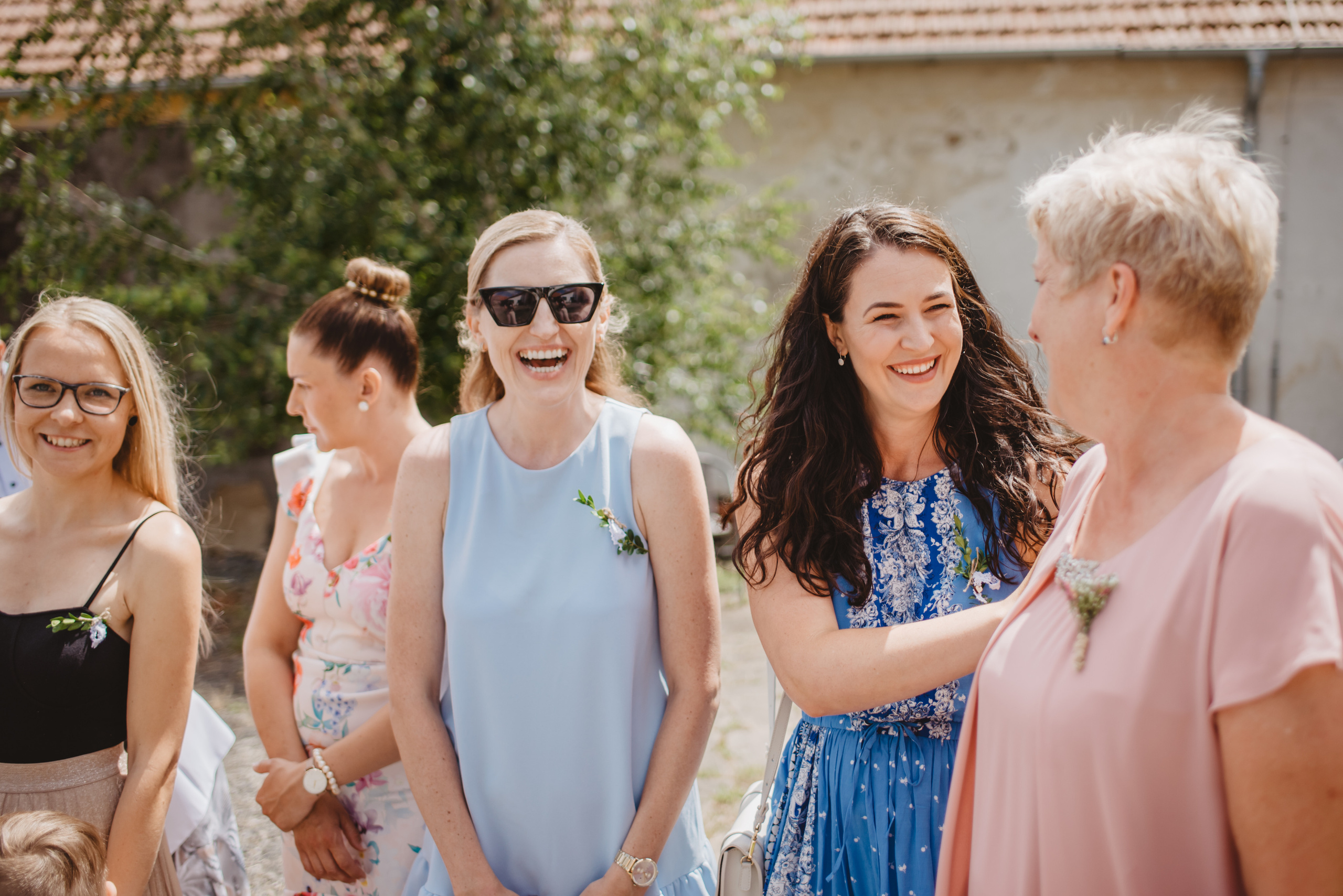 Rustic wedding. Svatba v rustikálním stylu poblíž Brna. Lifestyle, wedding and family photographer