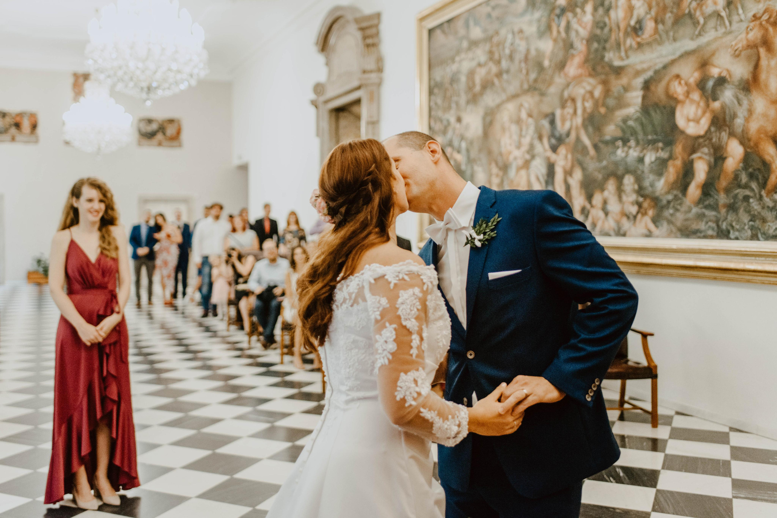 Svatba v centru Brna. Špilberk. Lifestyle, wedding and family photographer