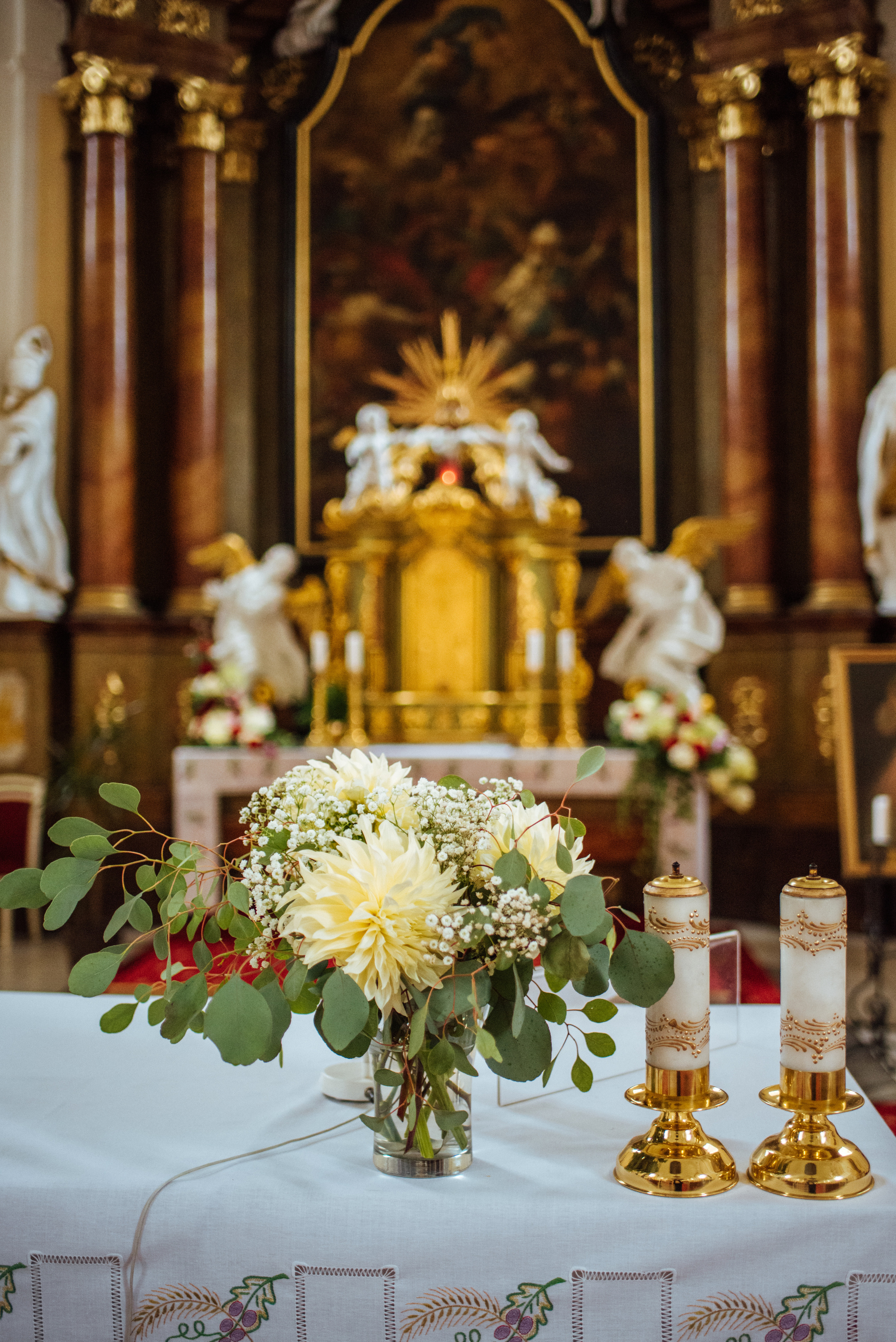 Svatba v Beskydech. Hotel Rekovice. Lifestyle, wedding and family photographer