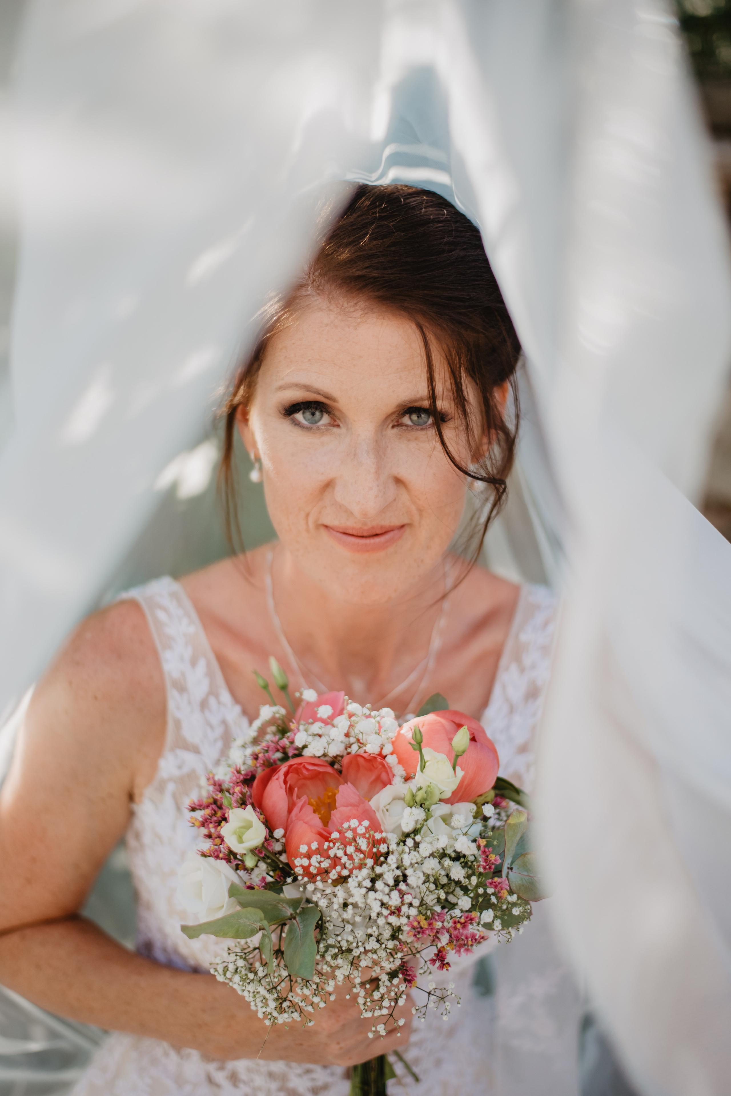 Rustic wedding. Svatba v rustikálním stylu poblíž Brna. Lifestyle, wedding and family photographer