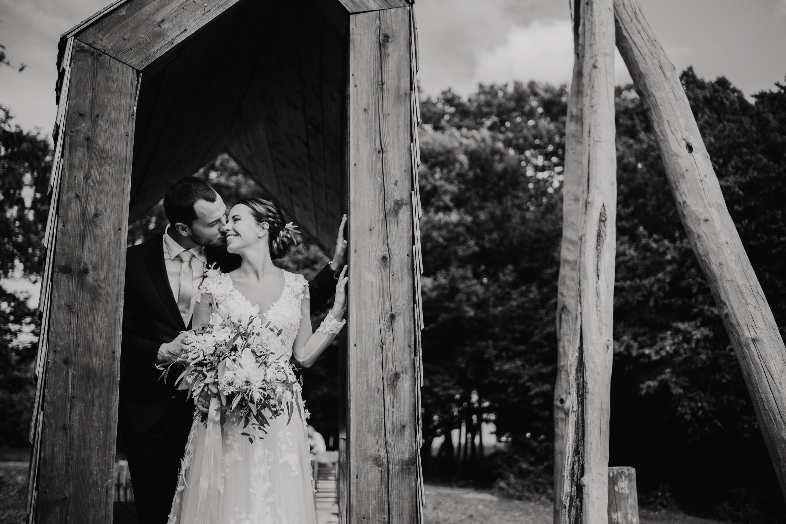 Svatba v Beskydech. Hotel Rekovice. Lifestyle, wedding and family photographer