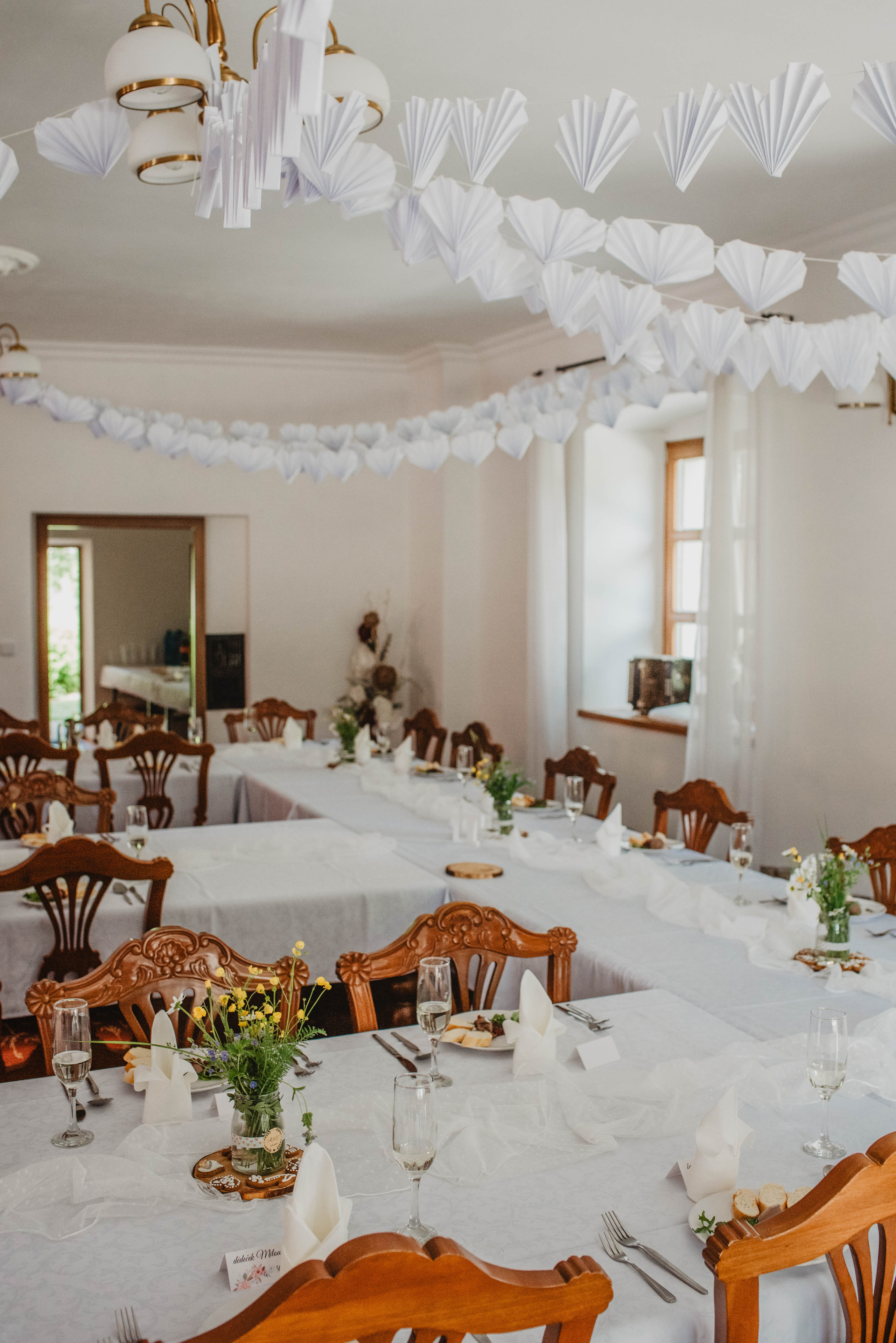 Svatba na hradě na Šumavě. Šumava. Velhartice. Lifestyle, wedding and family photographer