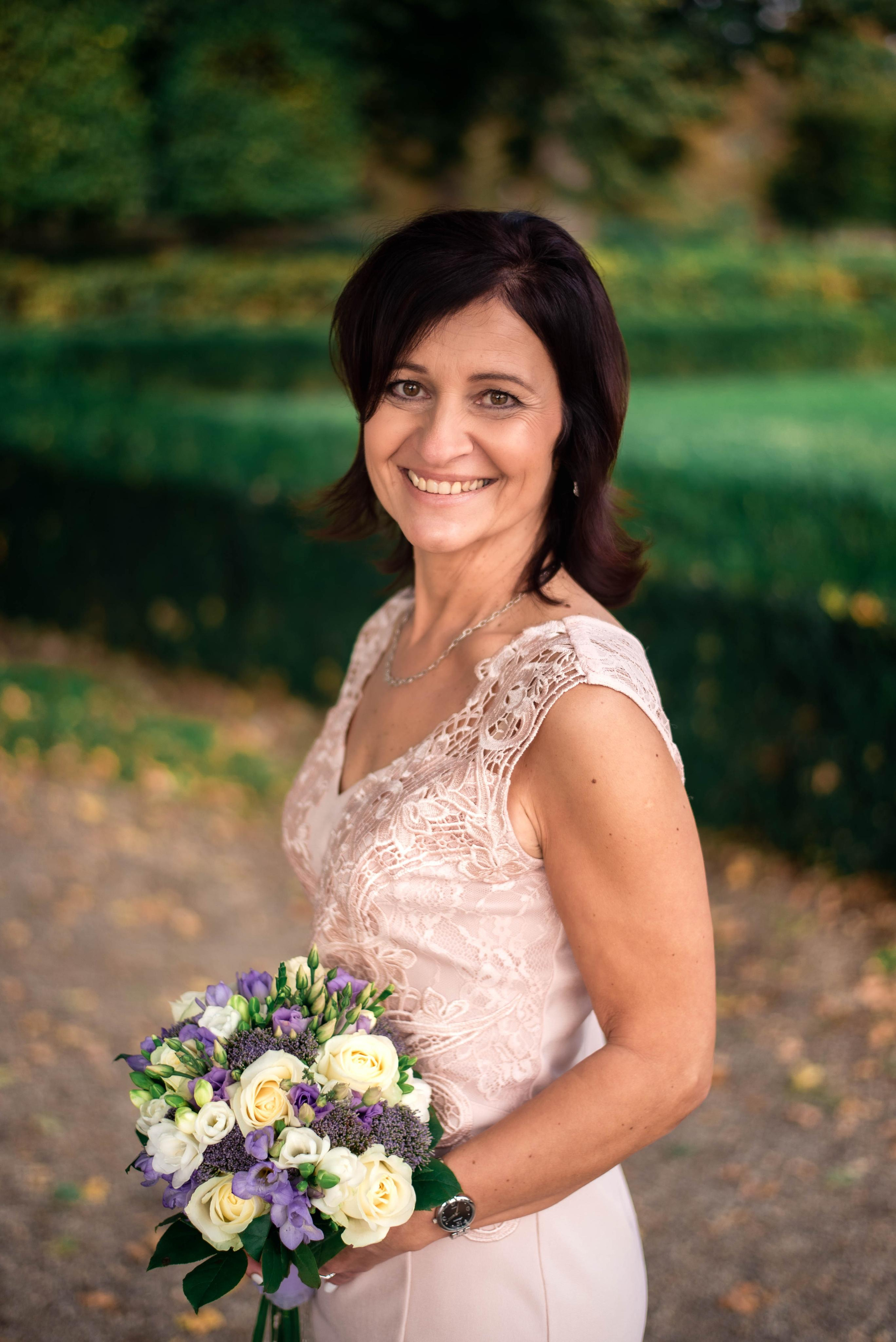 Svatba na zámku ve Slavkově u Brna. Lifestyle, wedding and family photographer