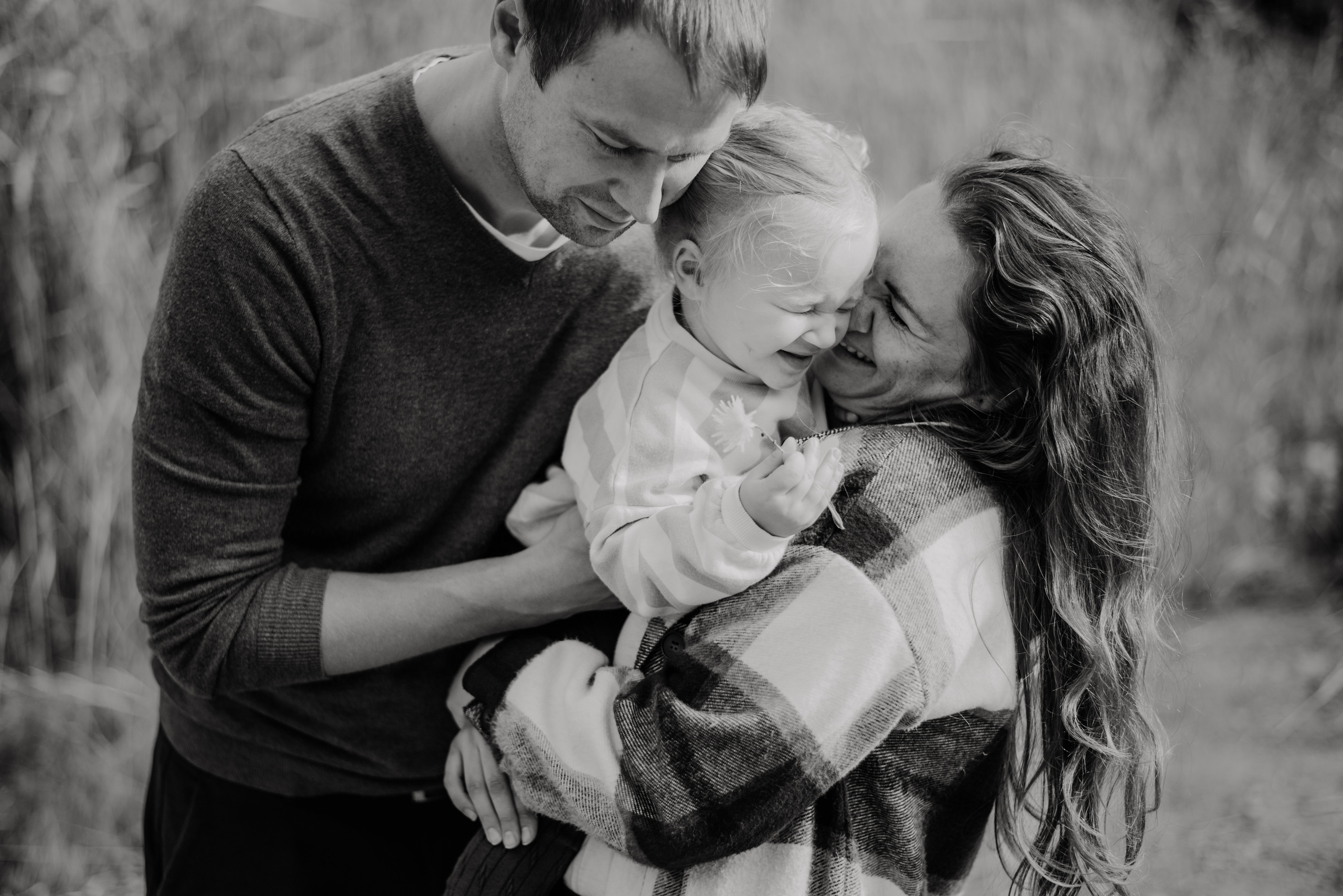 Luke, Niki, Naty. Lifestyle, wedding and family photographer