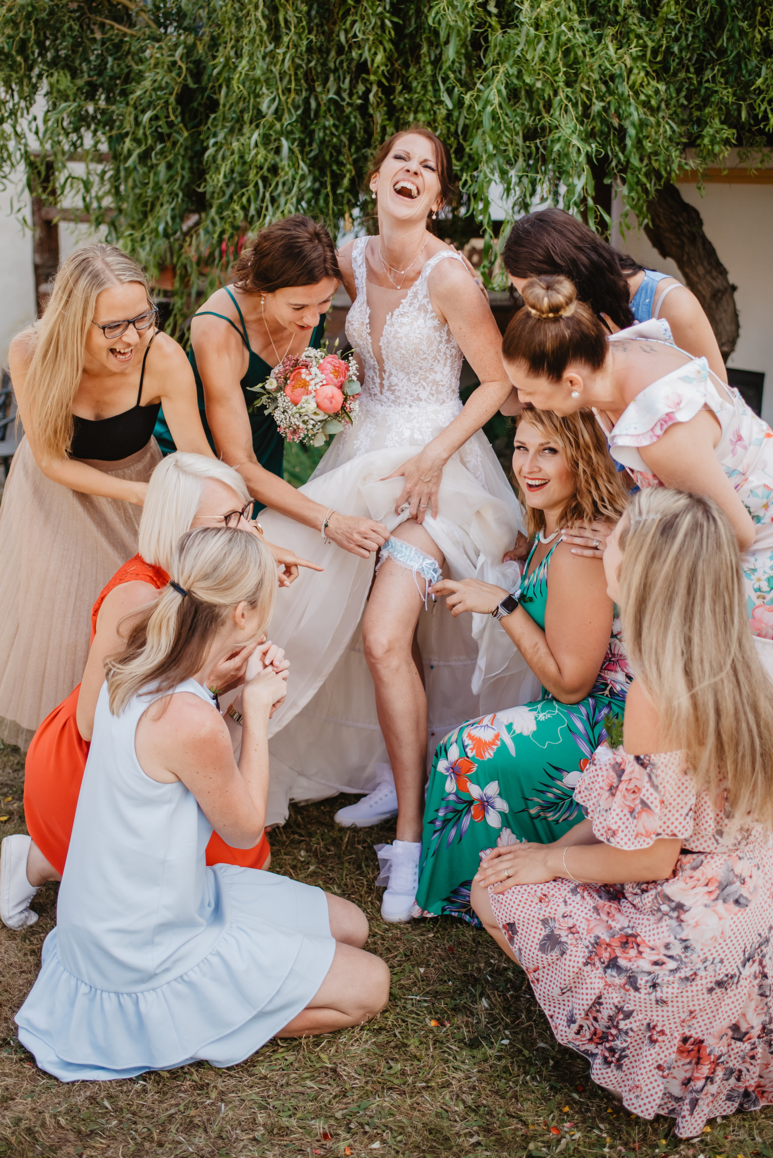 Rustic wedding. Svatba v rustikálním stylu poblíž Brna. Lifestyle, wedding and family photographer