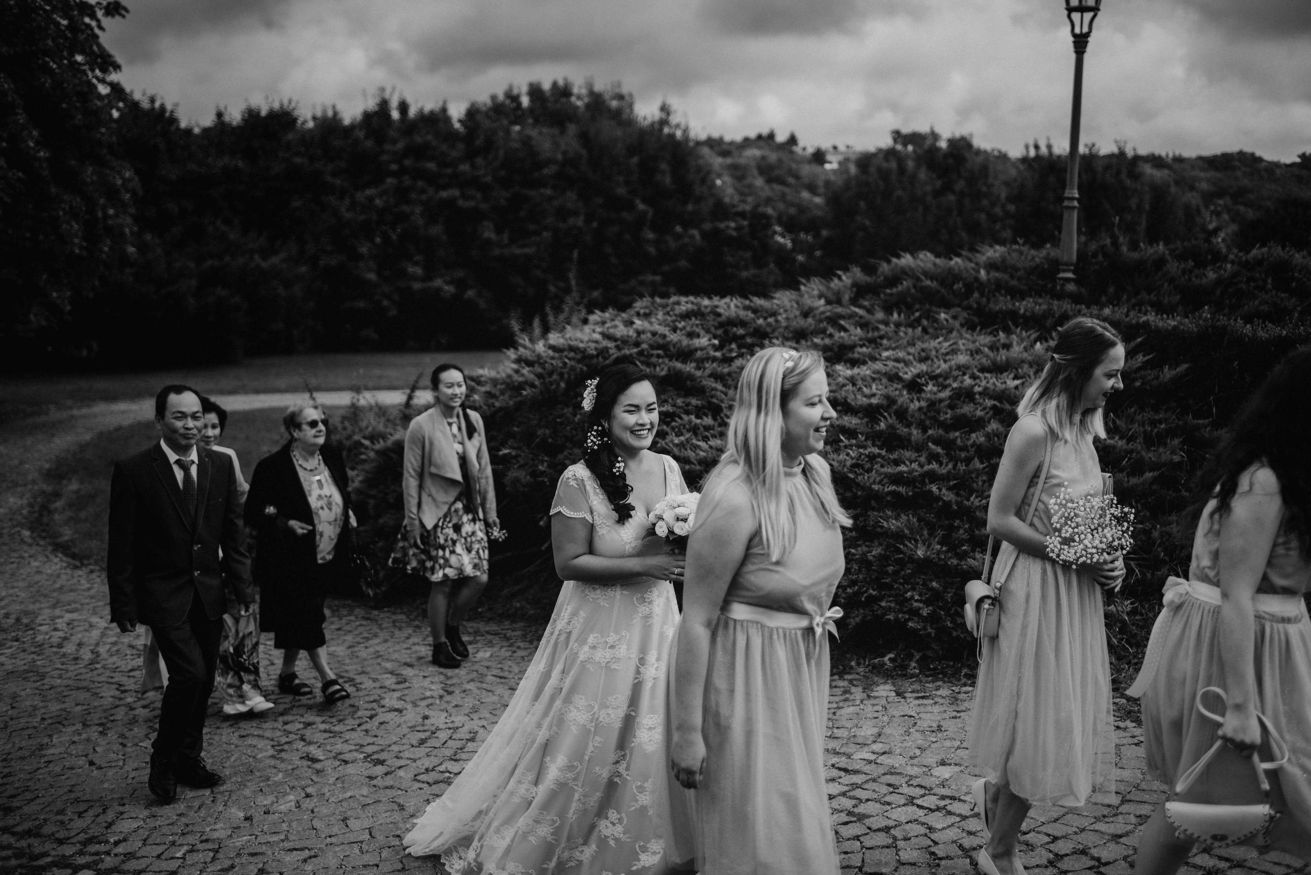 Svatba v centru Brna na Zelném trhu. Lifestyle, wedding and family photographer