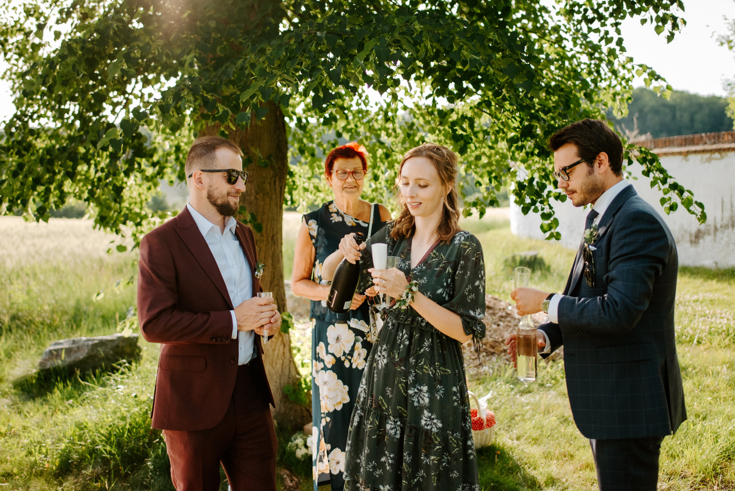Wedding in the hot air balloon. Lifestyle, wedding and family photographer