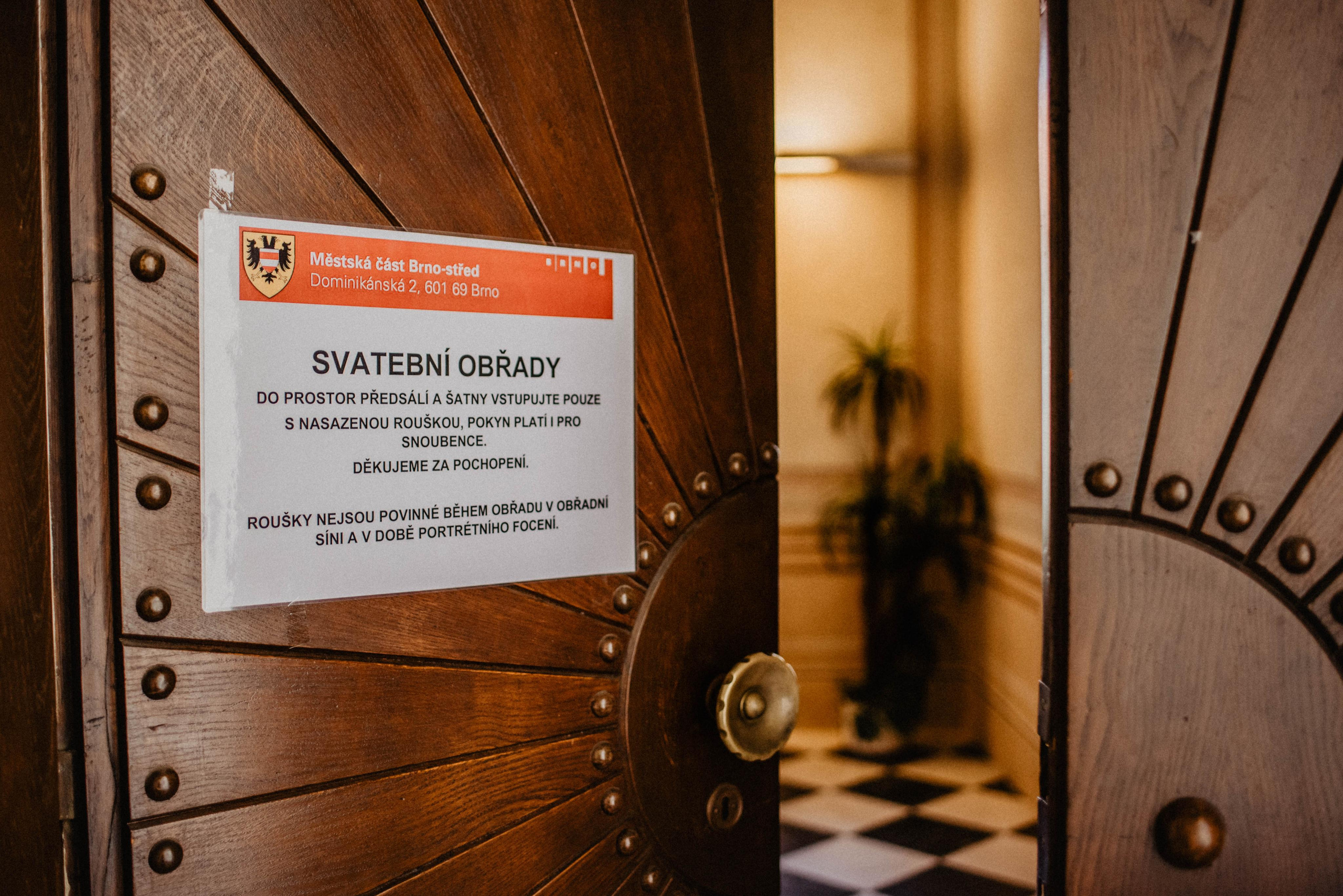 Svatba v centru Brna. Špilberk. Lifestyle, wedding and family photographer