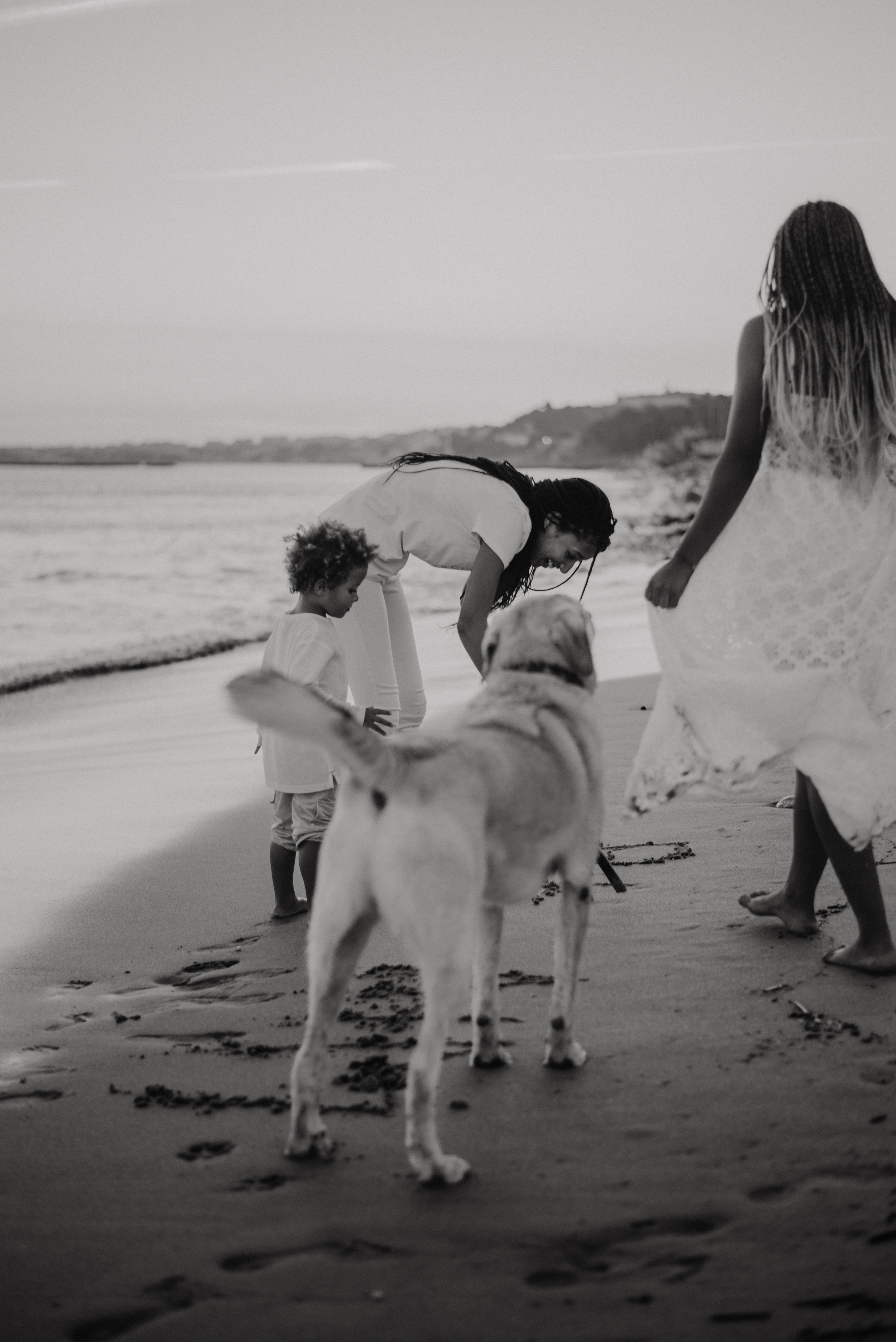 Family photographer based in Lisbon. Lifestyle, wedding and family photographer