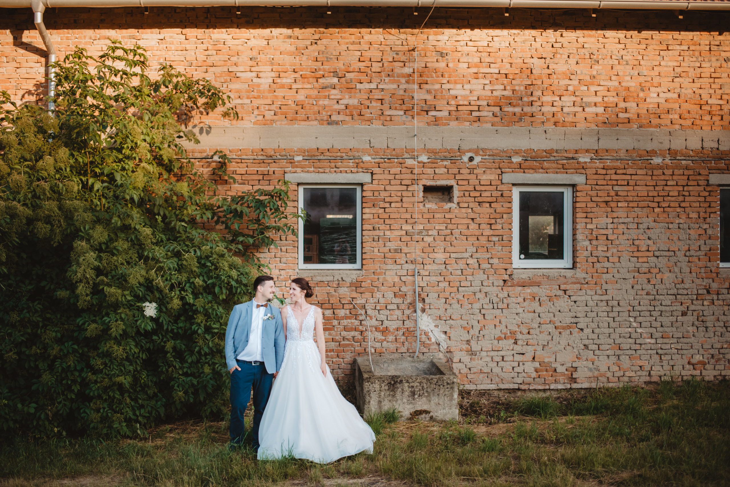 Rustic wedding. Svatba v rustikálním stylu poblíž Brna. Lifestyle, wedding and family photographer