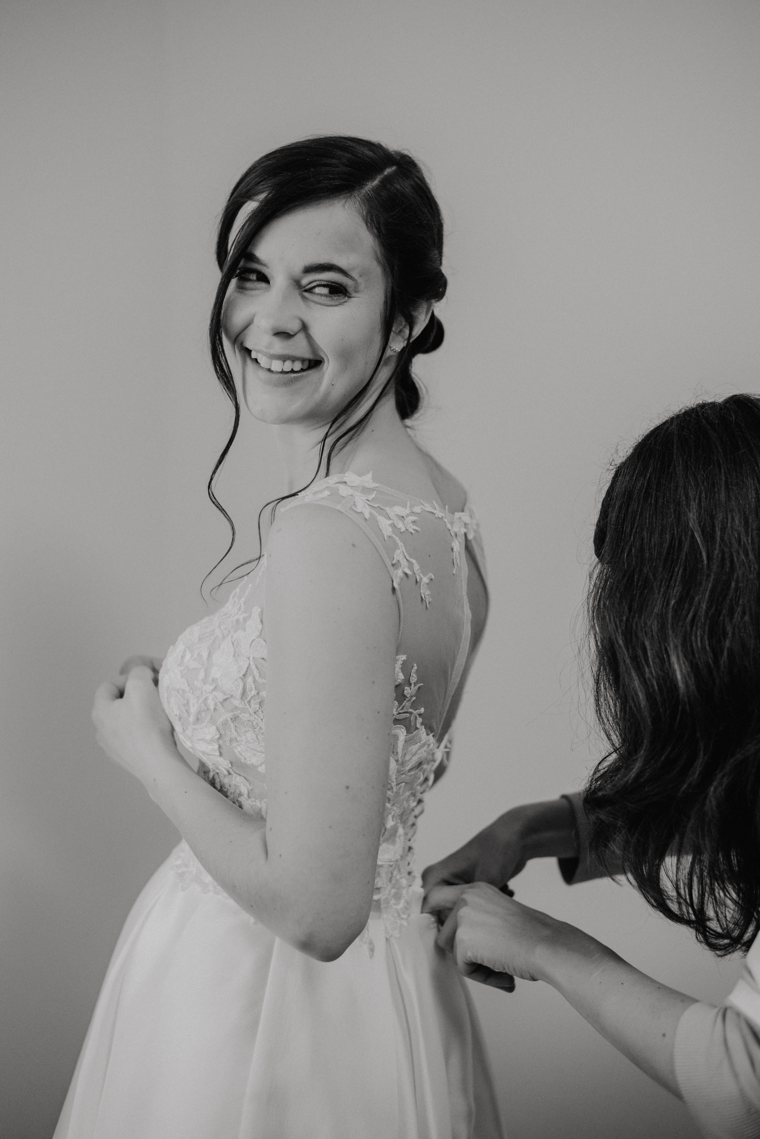 Svatba na hradě na Šumavě. Šumava. Velhartice. Lifestyle, wedding and family photographer