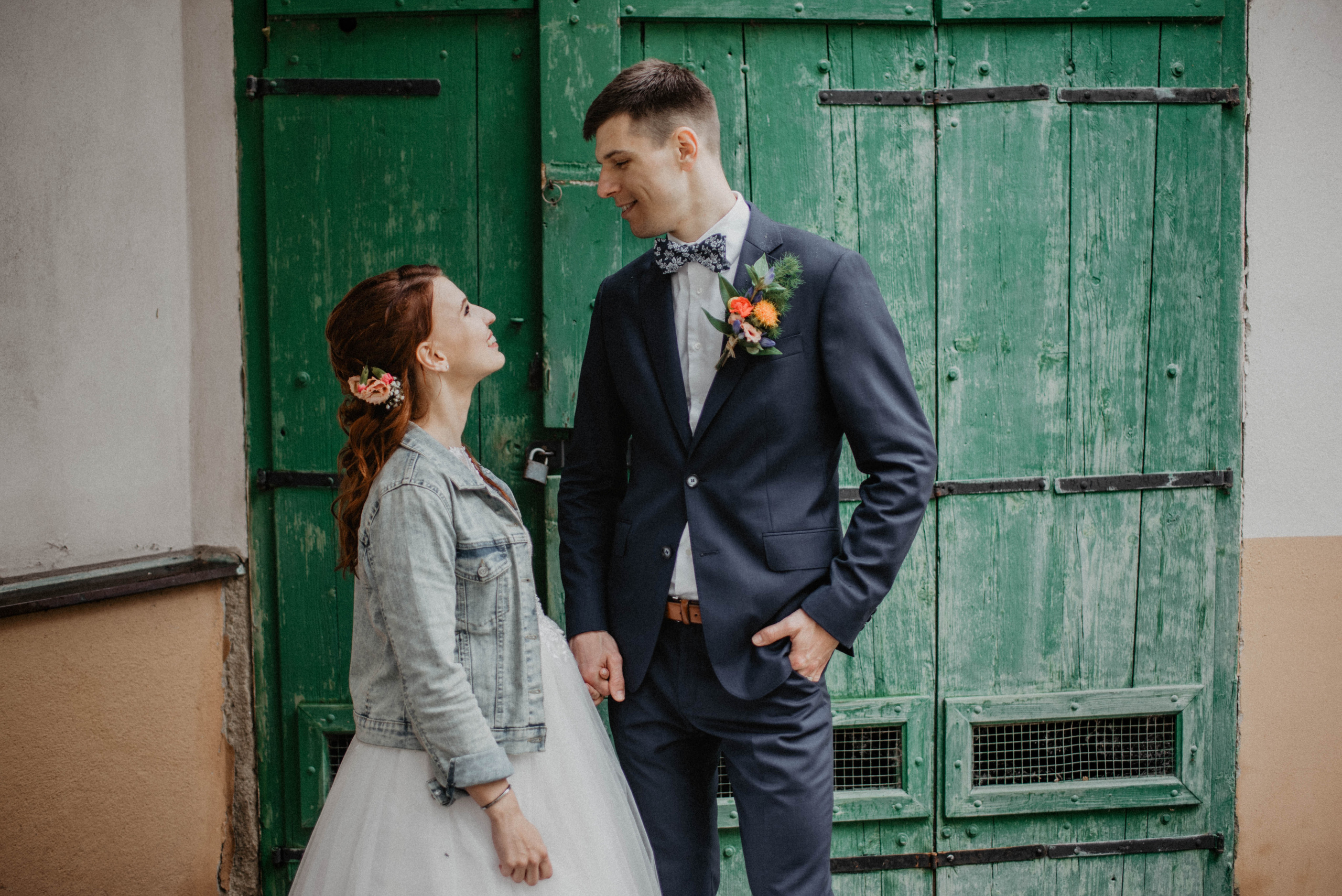 Svatba v Táboře v parku. Lifestyle, wedding and family photographer