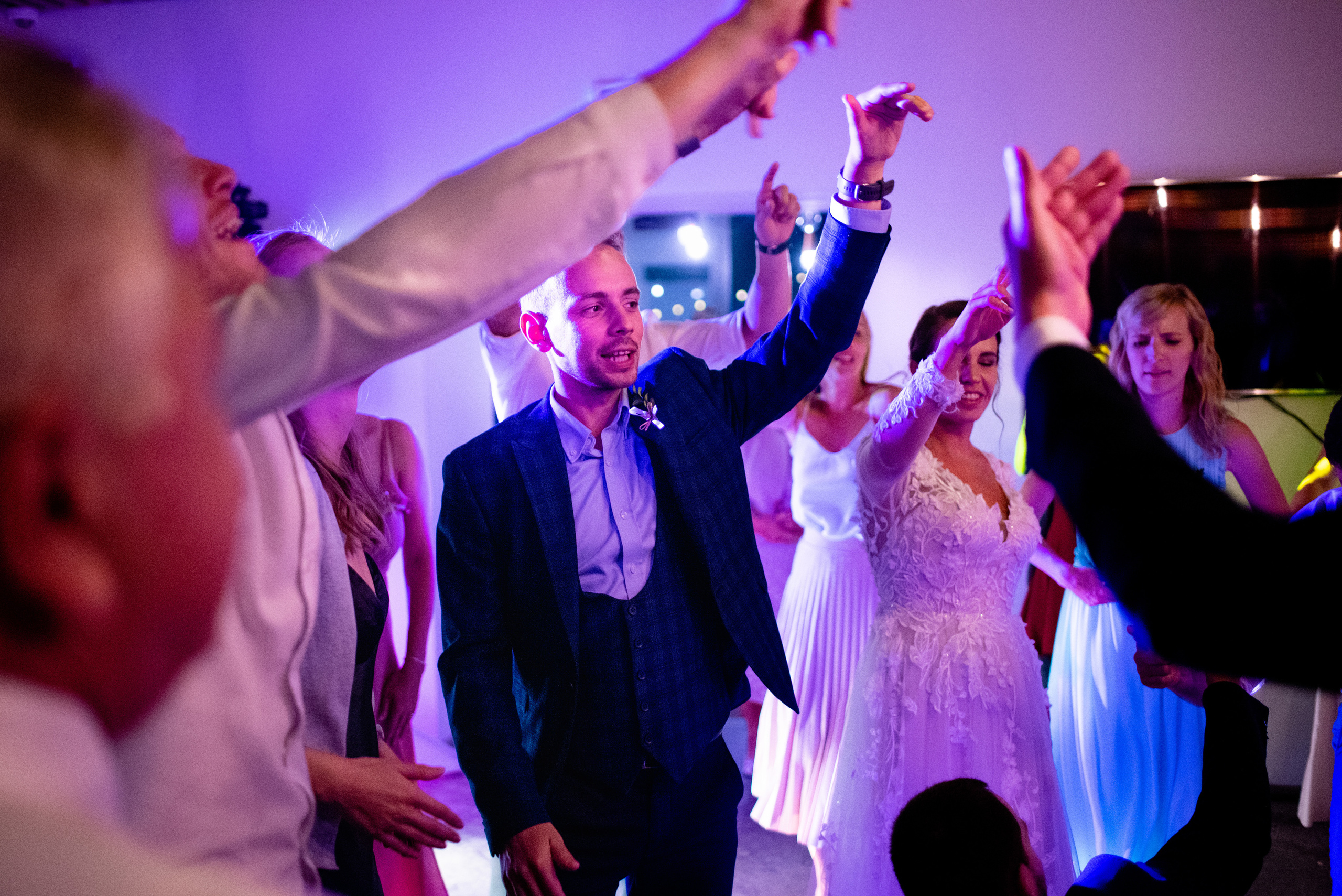 Svatba v Beskydech. Hotel Rekovice. Lifestyle, wedding and family photographer