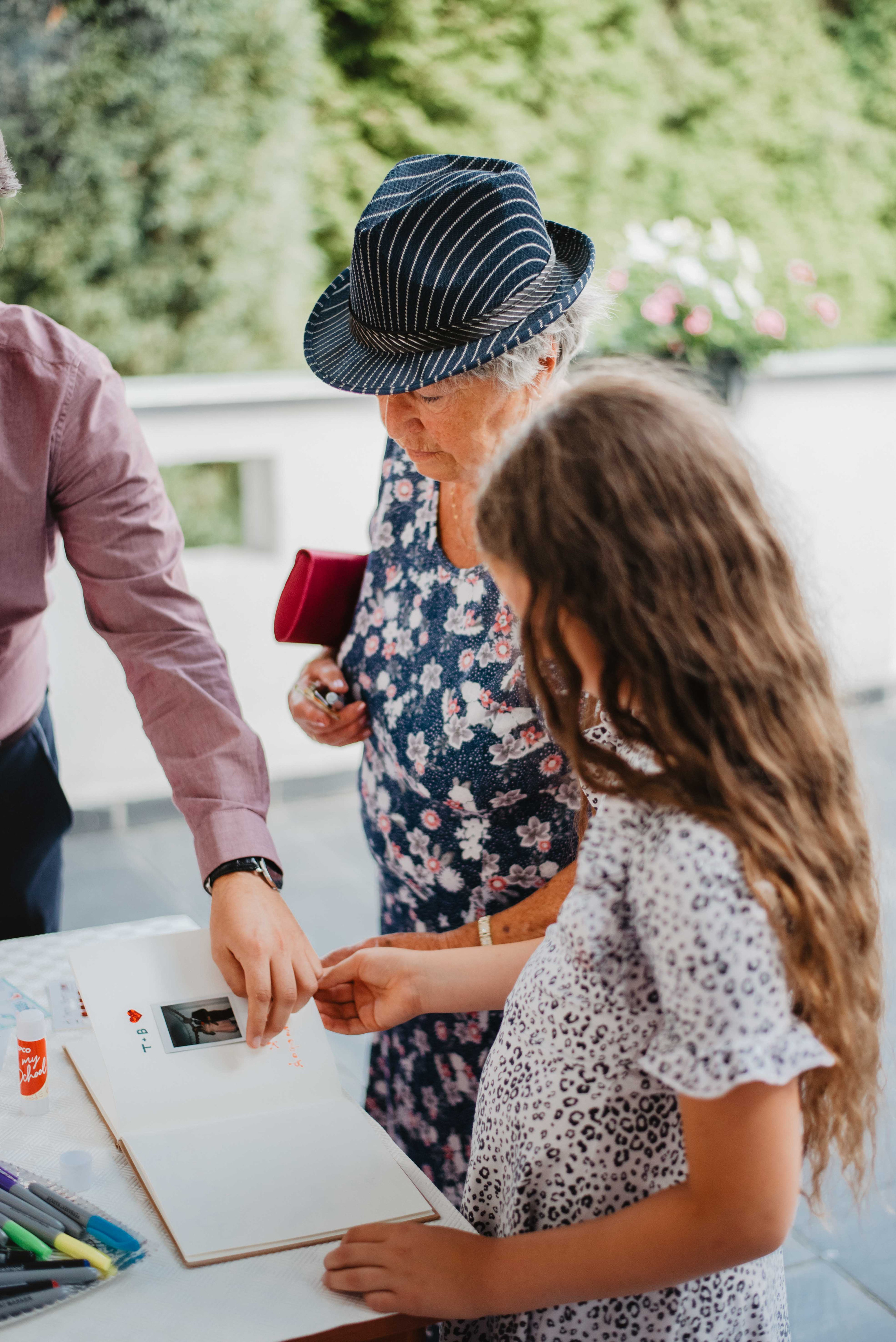 Svatba v kostele v Rýmařově. Bruntál. Lifestyle, wedding and family photographer