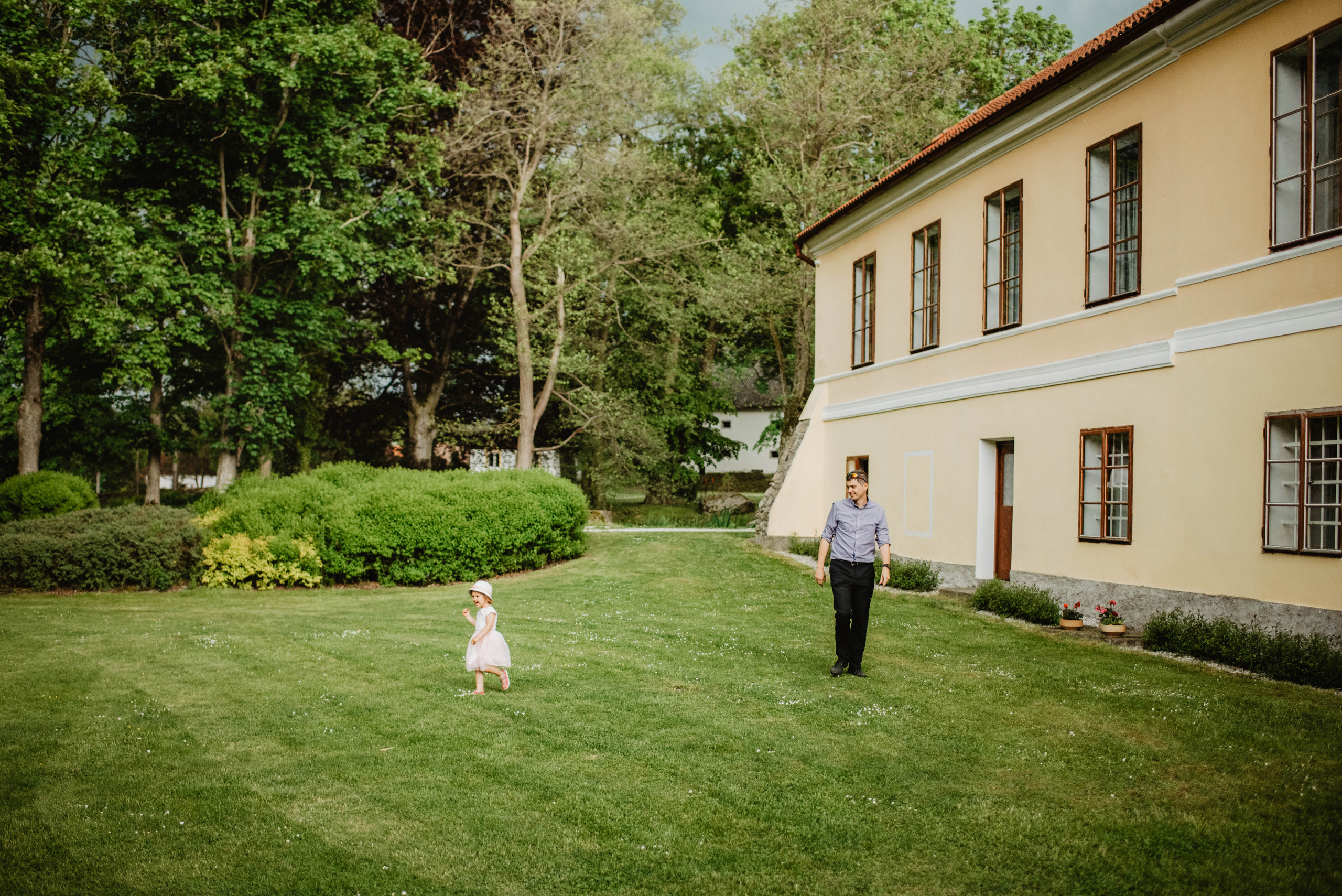 Svatba na hradě na Šumavě. Šumava. Velhartice. Lifestyle, wedding and family photographer