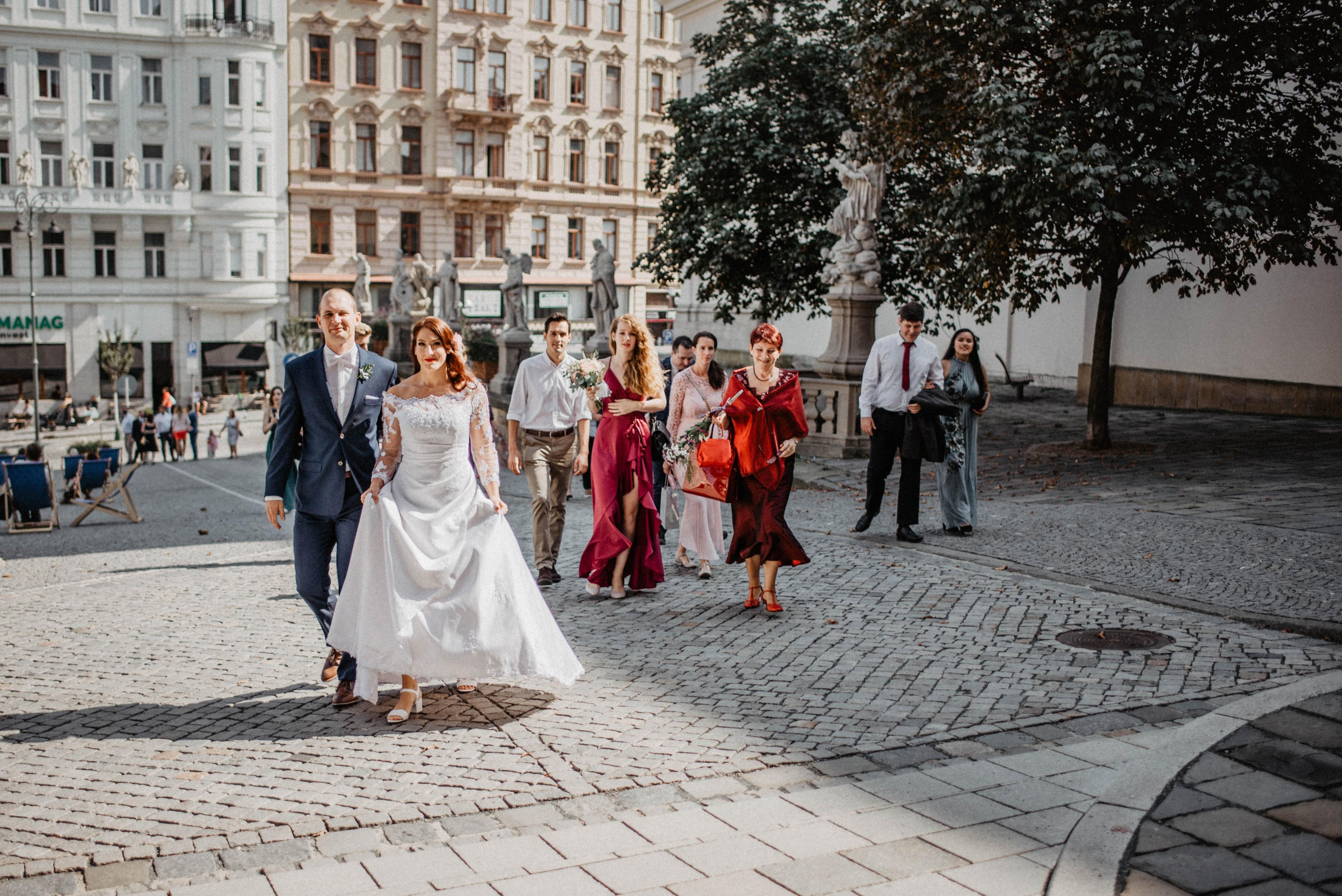 Svatba v centru Brna. Špilberk. Lifestyle, wedding and family photographer