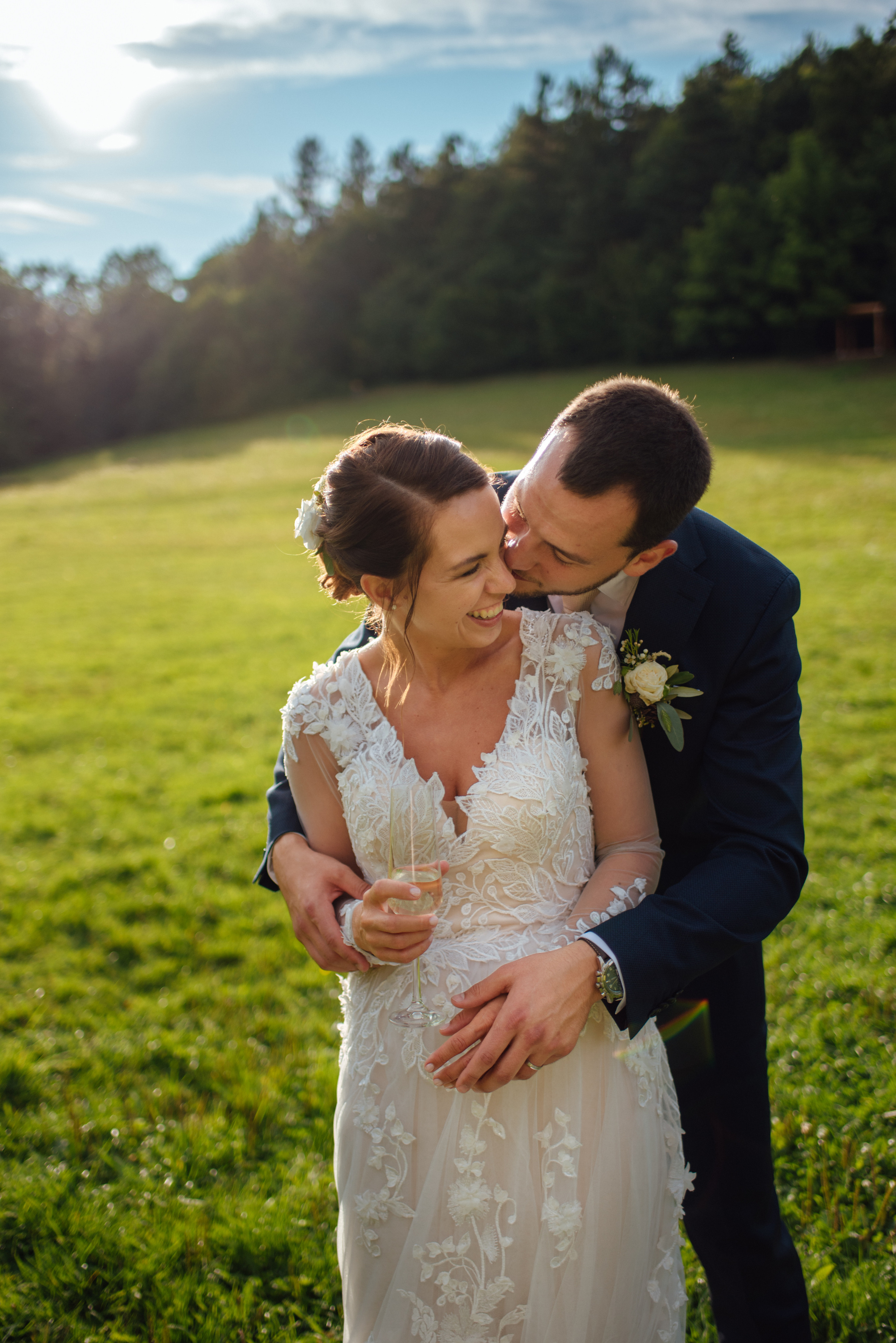 Svatba v Beskydech. Hotel Rekovice. Lifestyle, wedding and family photographer