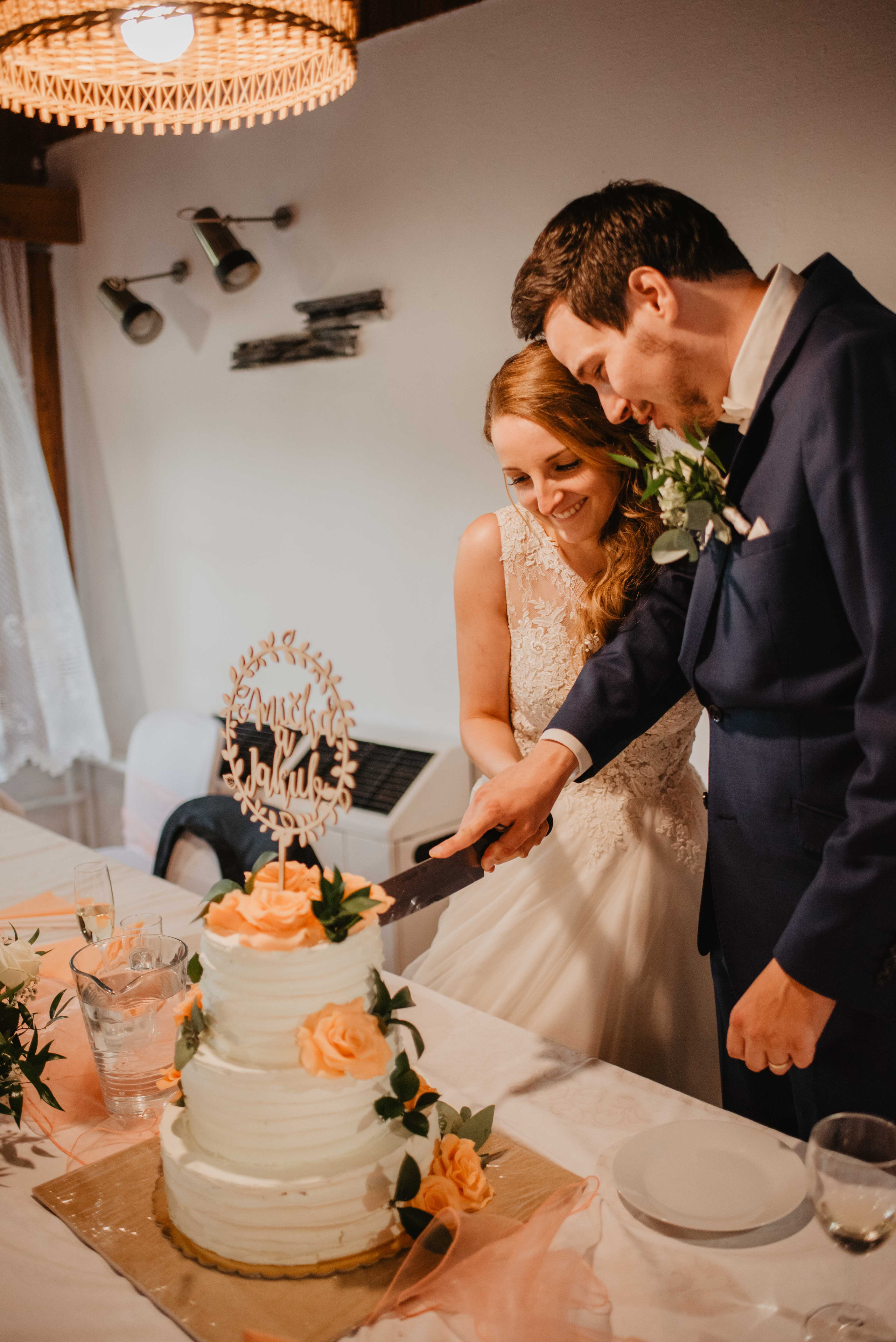 Svatba v kostele v Rýmařově. Bruntál. Lifestyle, wedding and family photographer