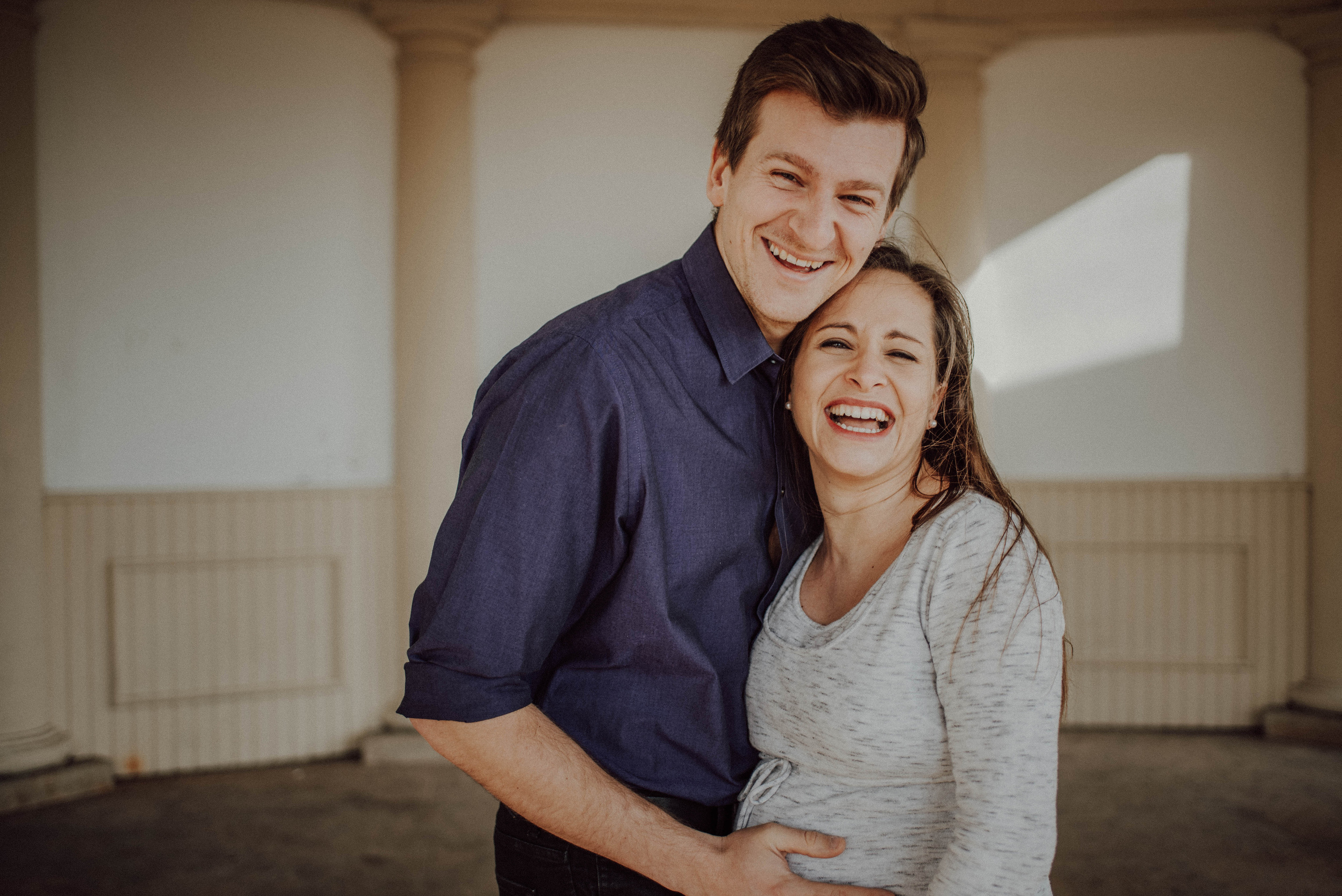 Veronika Jirková Couple in love during spring pregnancy photoshoot. Lifestyle, wedding and family photographer