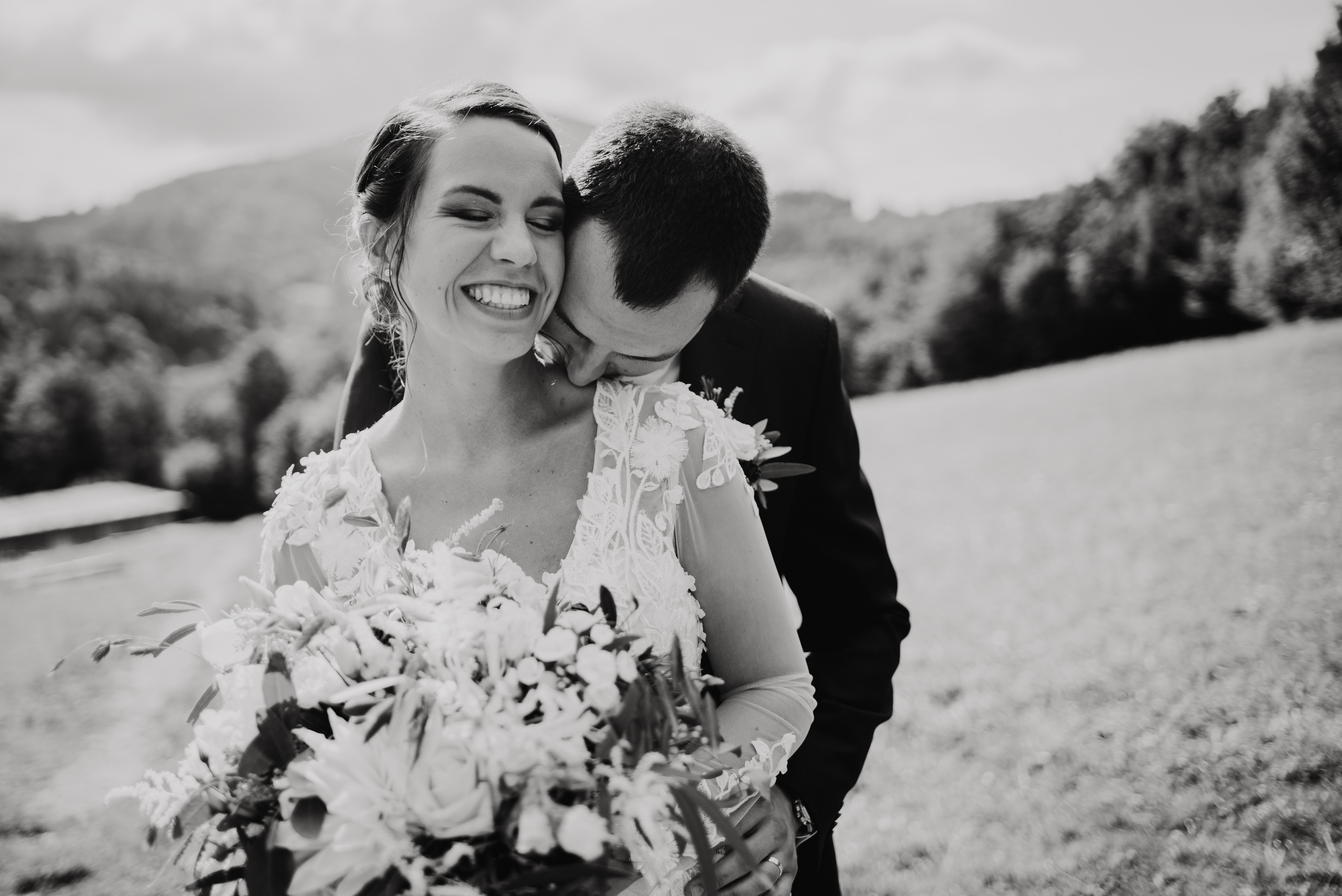 Svatba v Beskydech. Hotel Rekovice. Lifestyle, wedding and family photographer