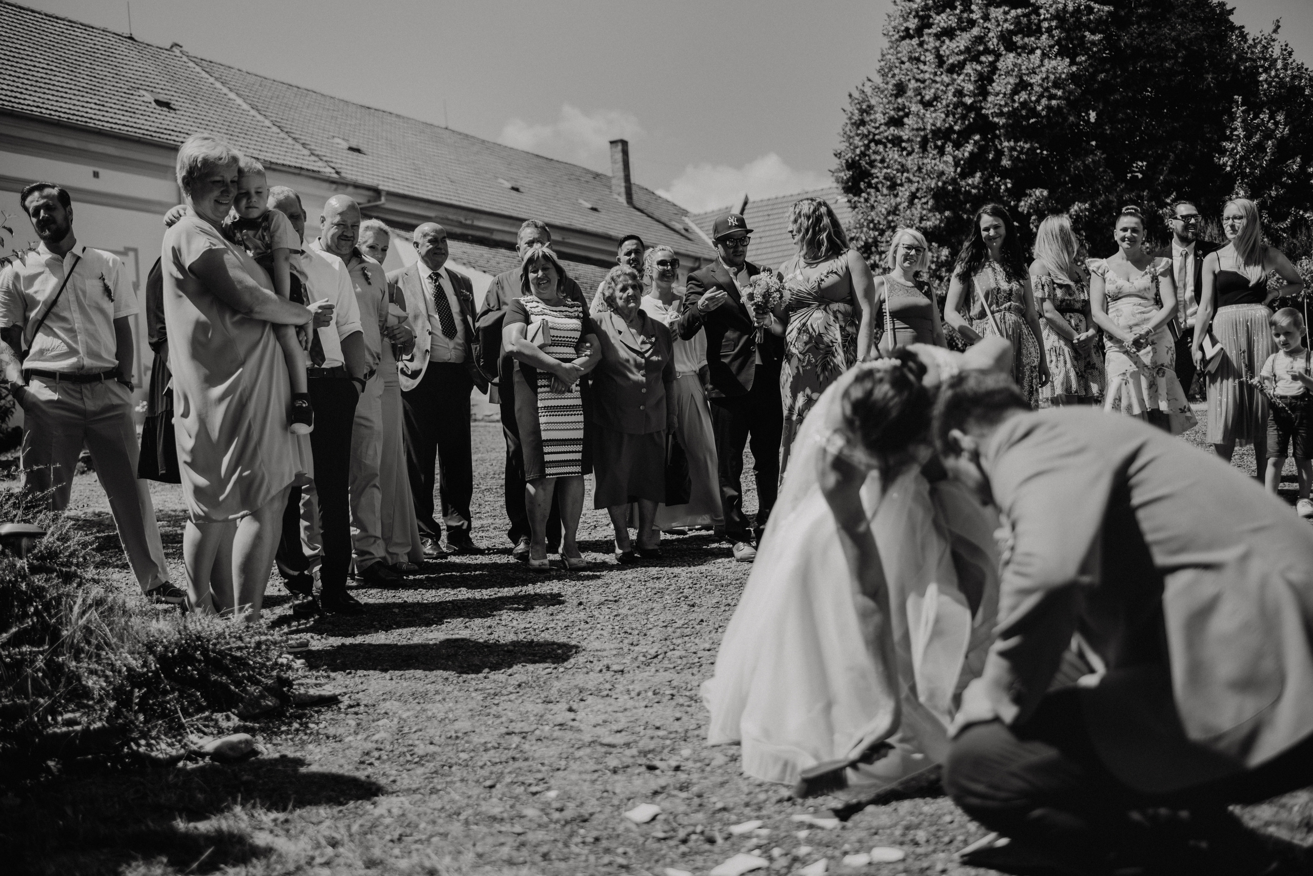 Rustic wedding. Svatba v rustikálním stylu poblíž Brna. Lifestyle, wedding and family photographer