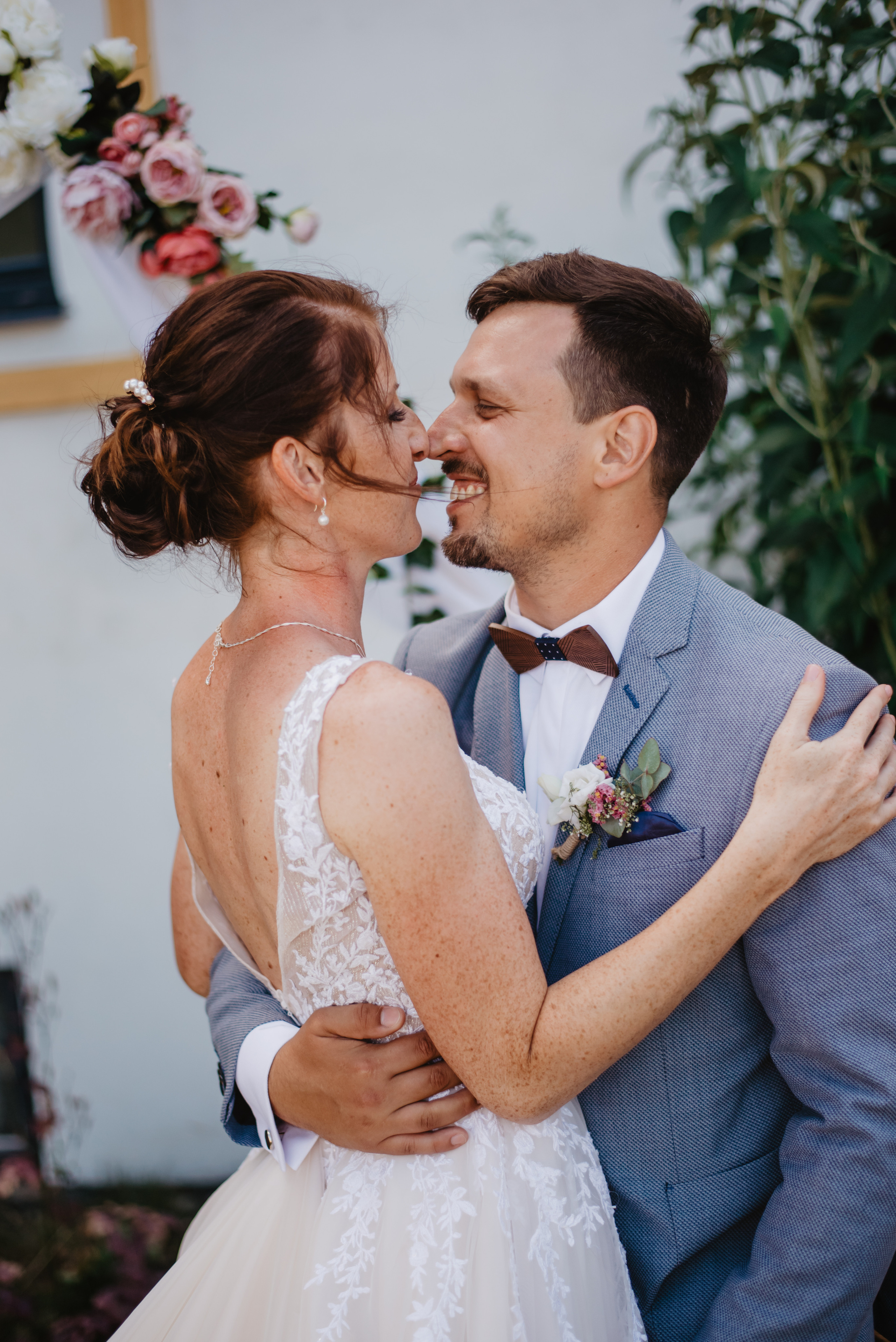 Rustic wedding. Svatba v rustikálním stylu poblíž Brna. Lifestyle, wedding and family photographer