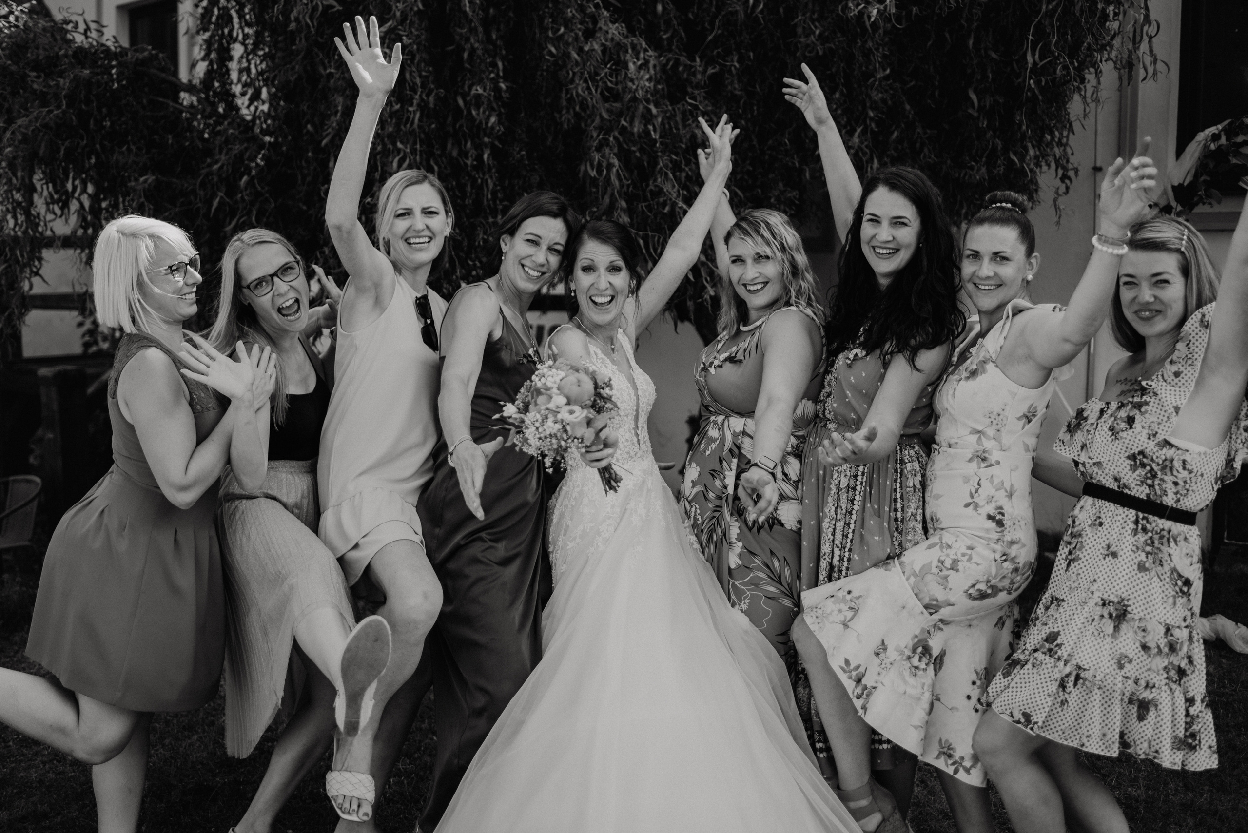 Rustic wedding. Svatba v rustikálním stylu poblíž Brna. Lifestyle, wedding and family photographer