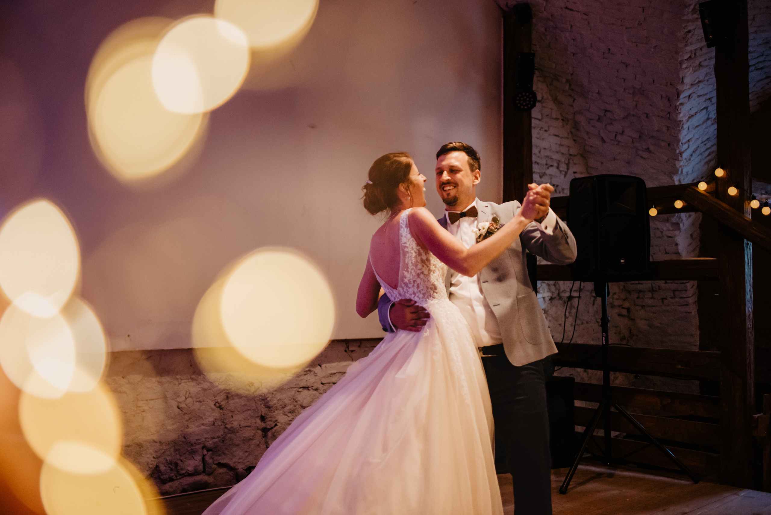 Rustic wedding. Svatba v rustikálním stylu poblíž Brna. Lifestyle, wedding and family photographer