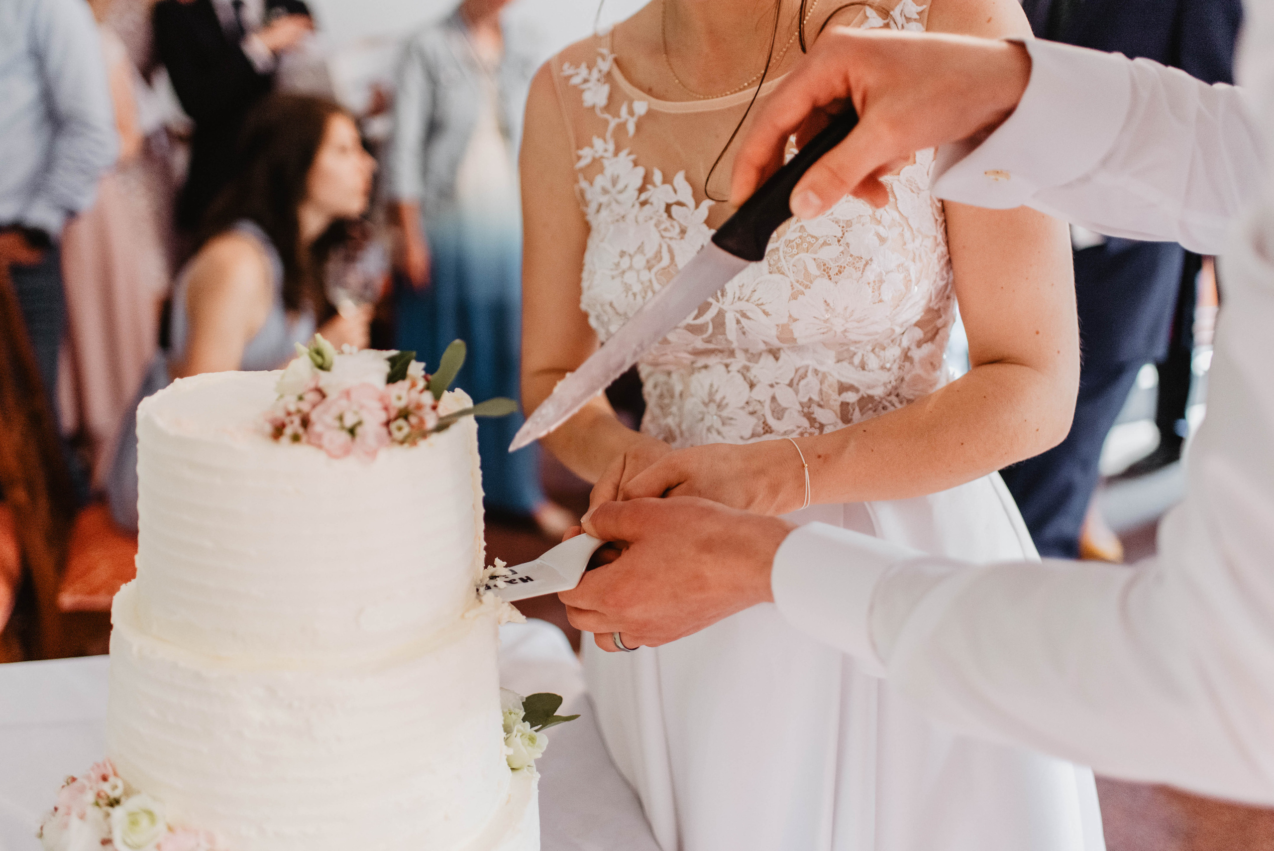 Svatba na hradě na Šumavě. Šumava. Velhartice. Lifestyle, wedding and family photographer