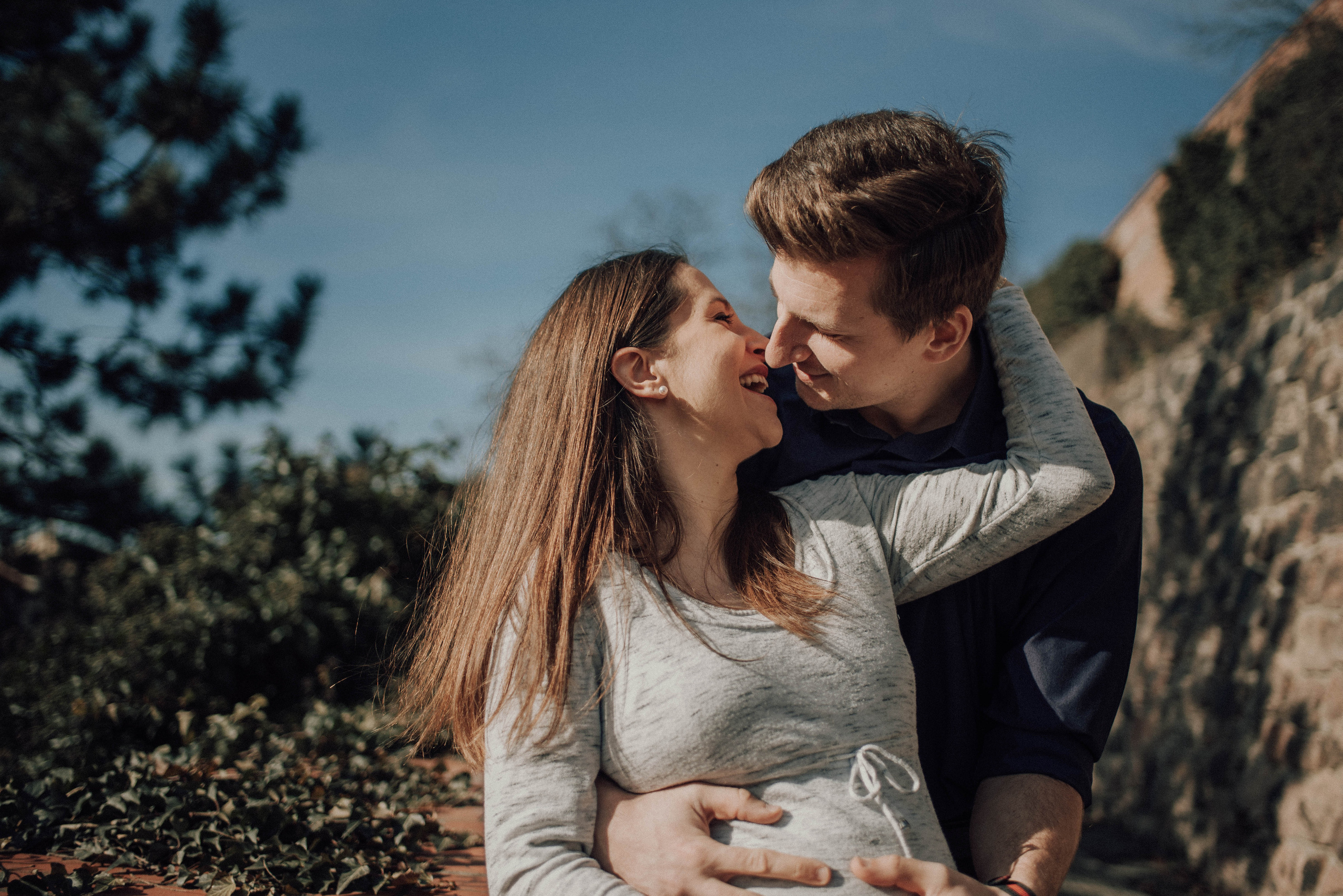 Veronika Jirková Couple in love during spring pregnancy photoshoot. Lifestyle, wedding and family photographer