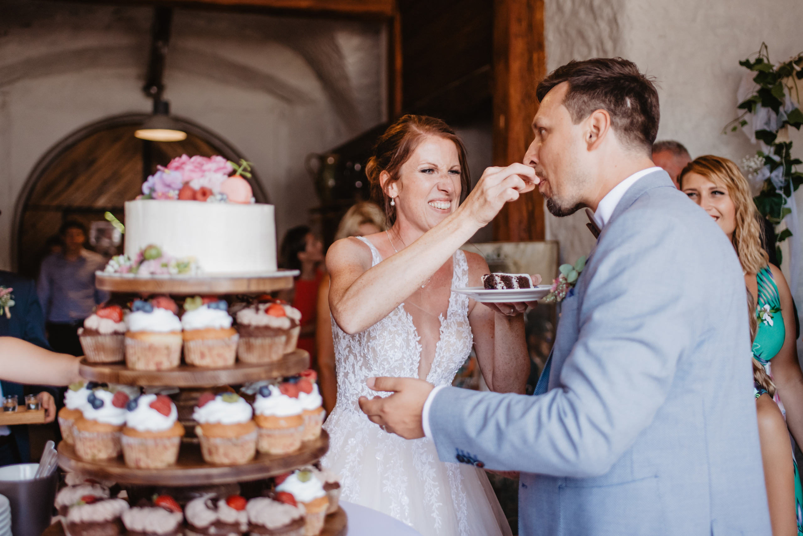 Rustic wedding. Svatba v rustikálním stylu poblíž Brna. Lifestyle, wedding and family photographer