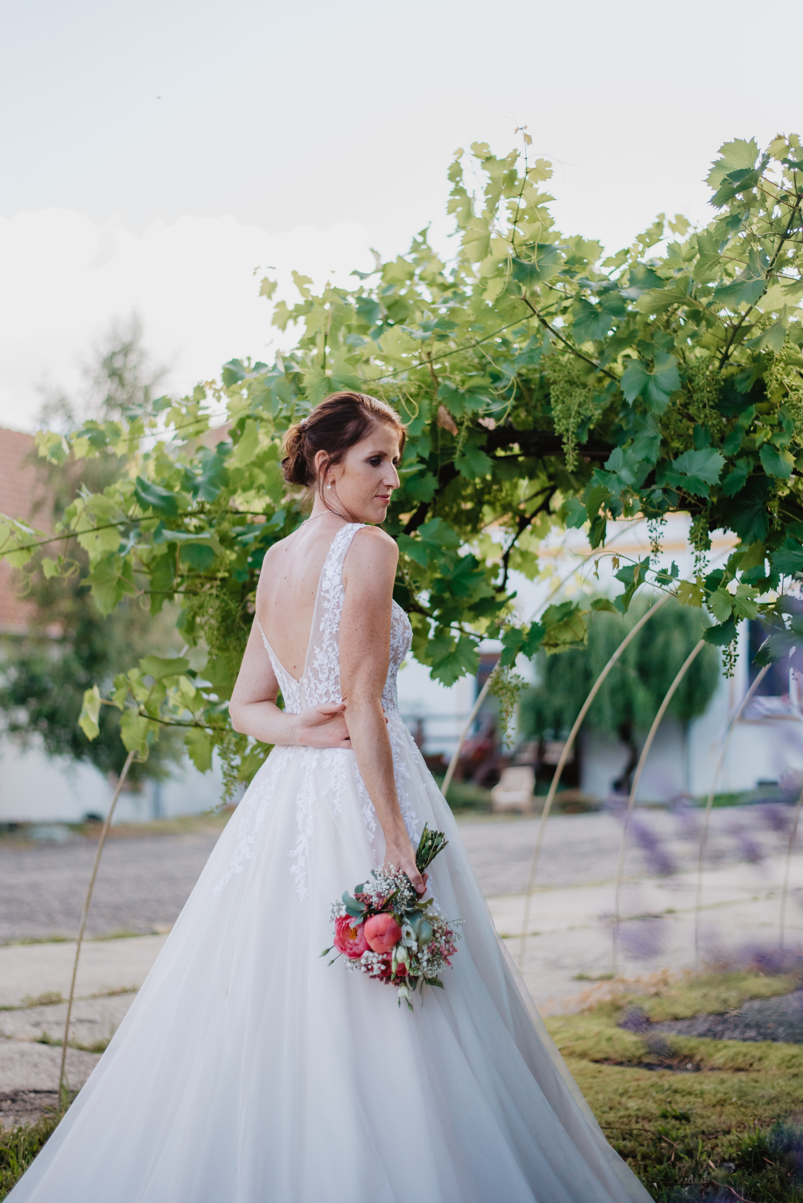 Rustic wedding. Svatba v rustikálním stylu poblíž Brna. Lifestyle, wedding and family photographer