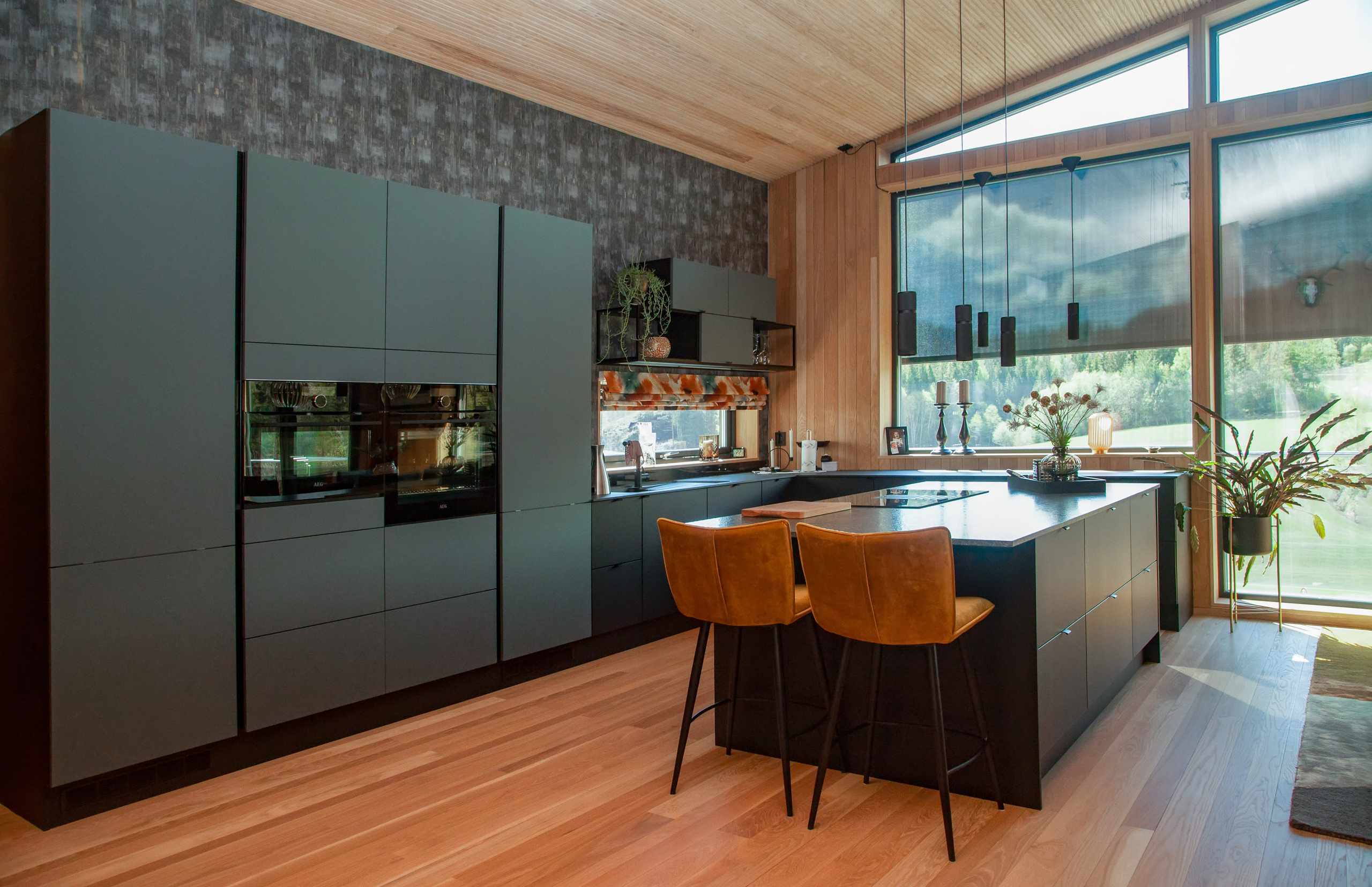 Bryllupsfotograf og videograf med fagskoleutdannelse